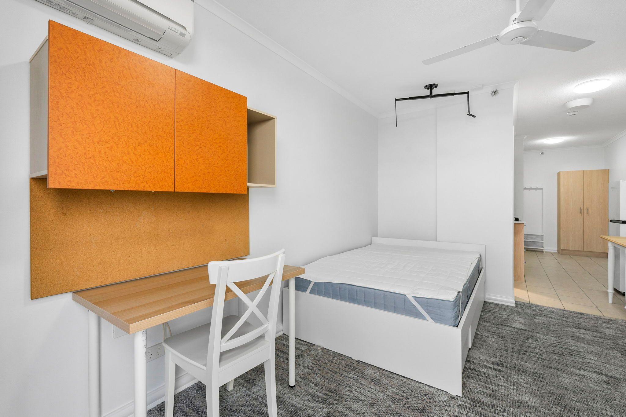 Apartment for Rent: Kangaroo Point, QLD 4169, QLD, 4169
