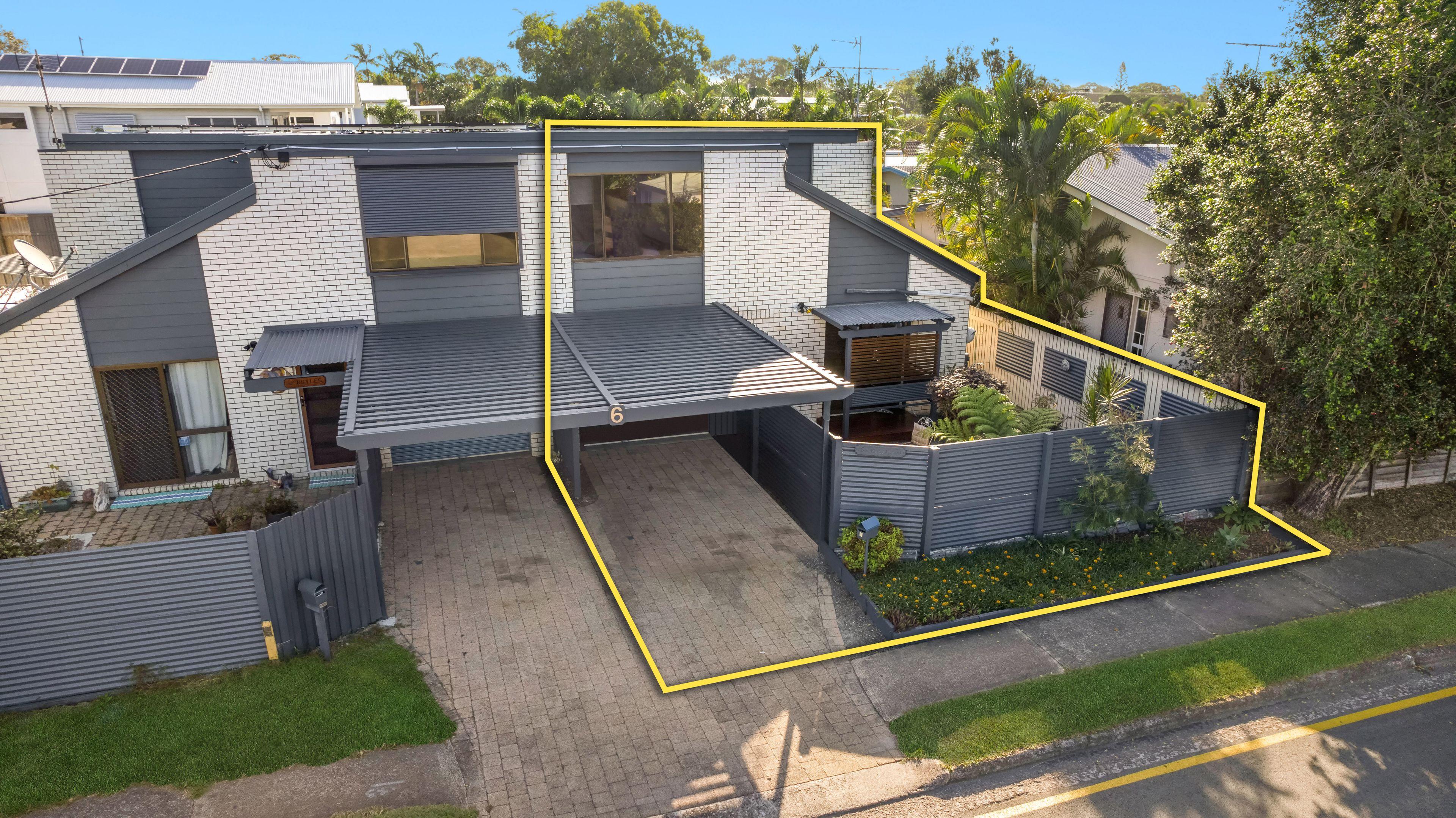 Prop-GPT: DuplexSemi-detached: QLD Moffat Beach, QLD 4551 Home For Rent