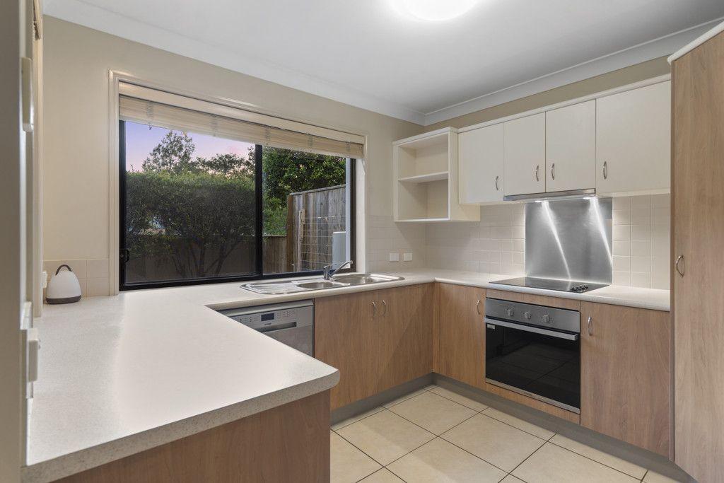 Townhouse for Rent: Robina, QLD 4226, QLD, 4226
