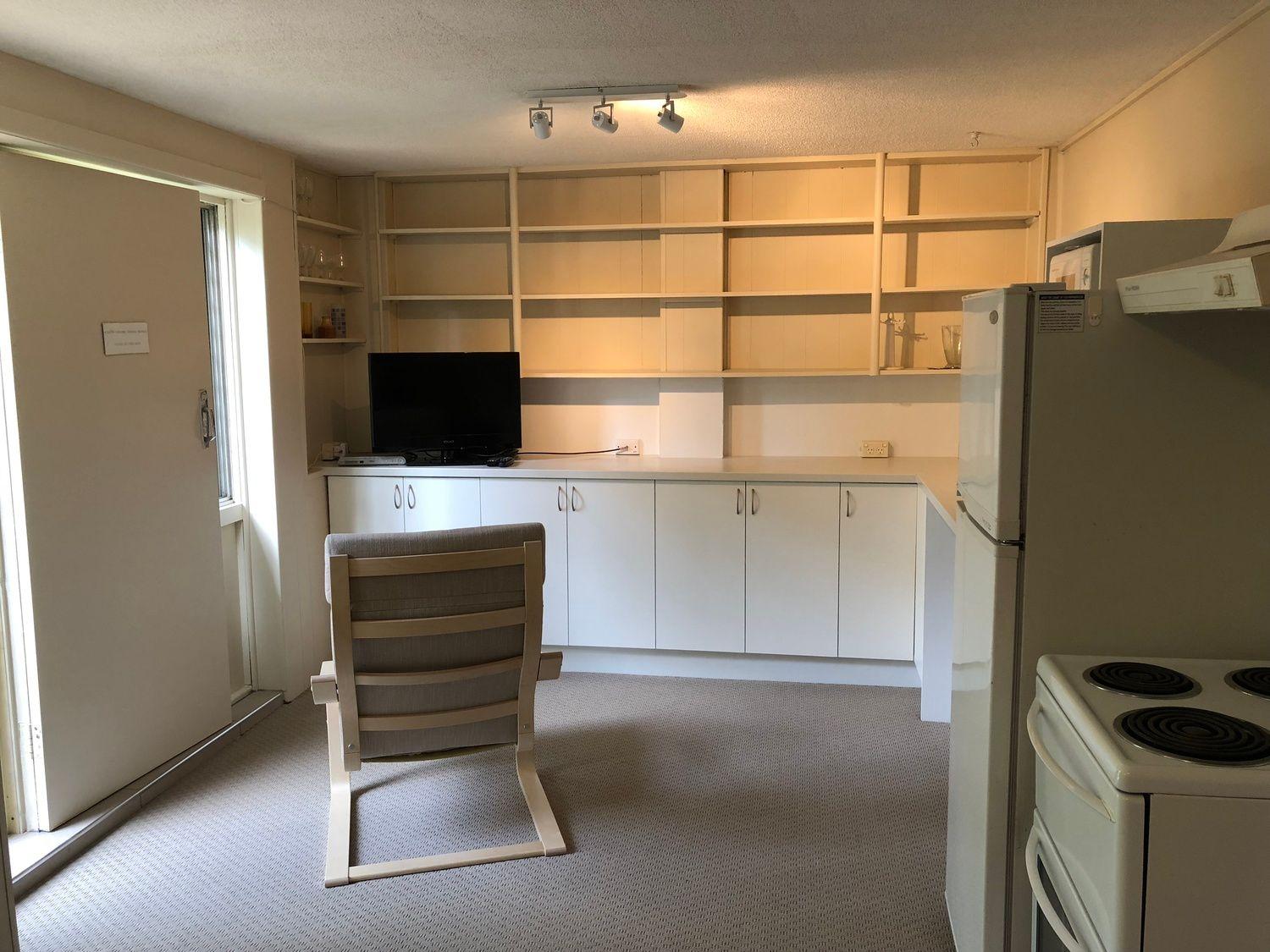 Studio for Rent: The Gap, QLD 4061, QLD, 4061