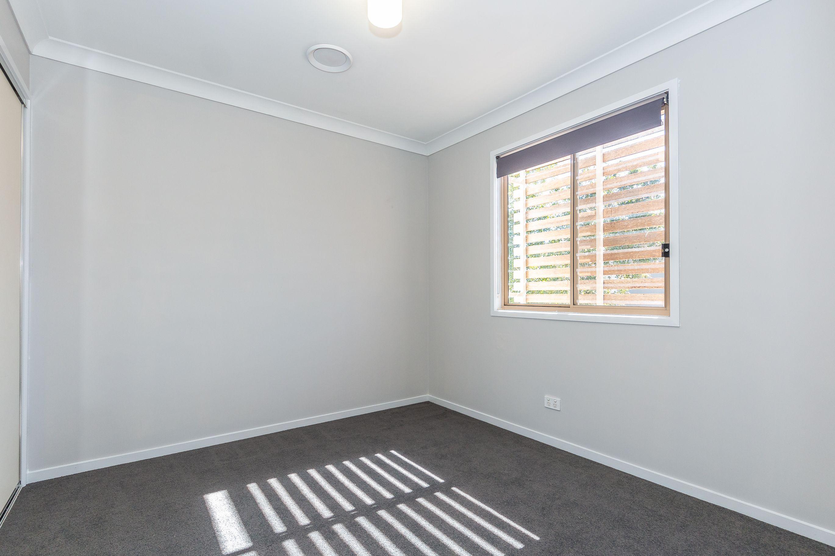 Stylish 3-Bedroom Townhouse with Private Courtyard & Balcony