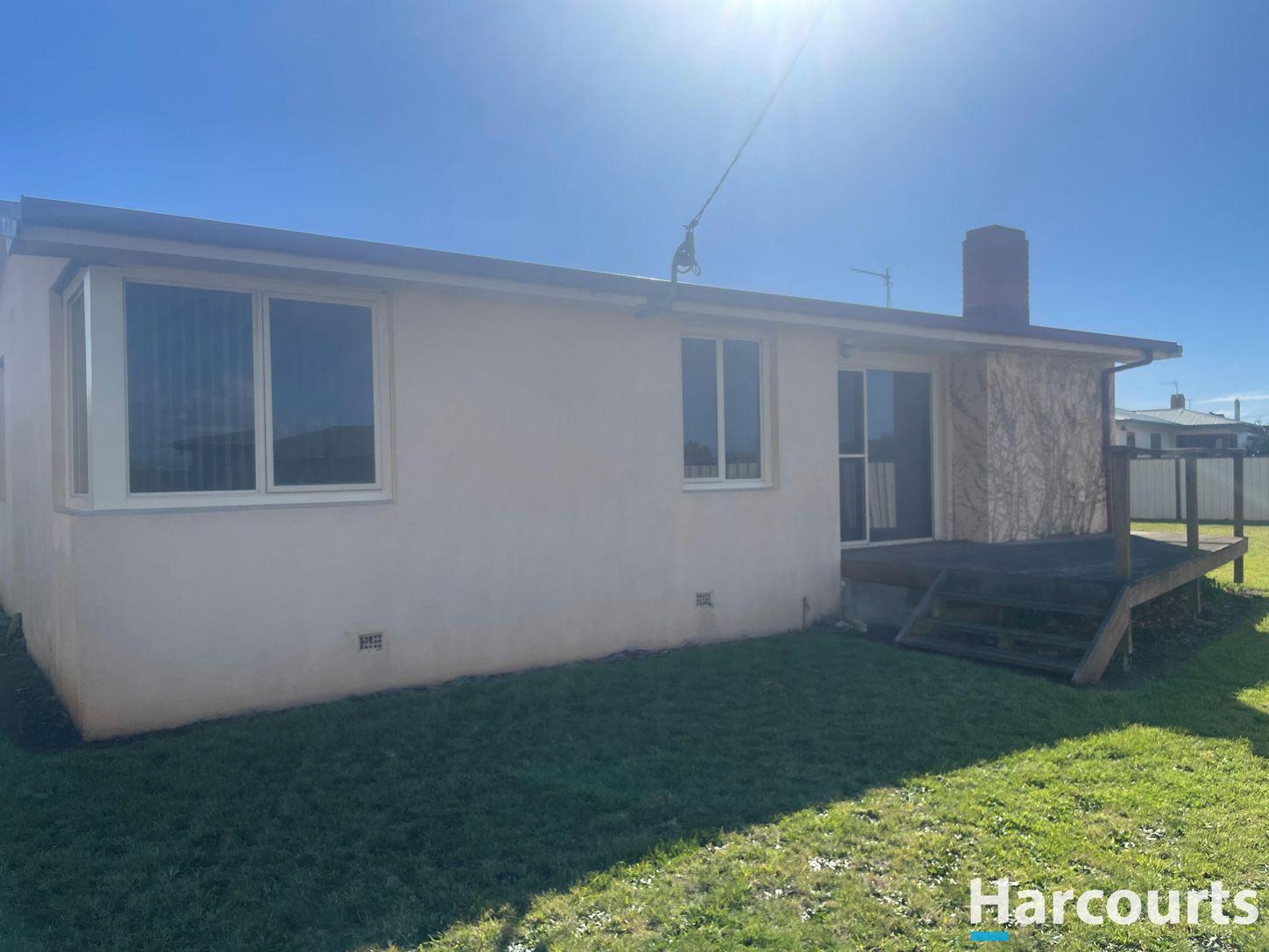 Prop-GPT: House: TAS Devonport, TAS 7310 Tasmania 7310