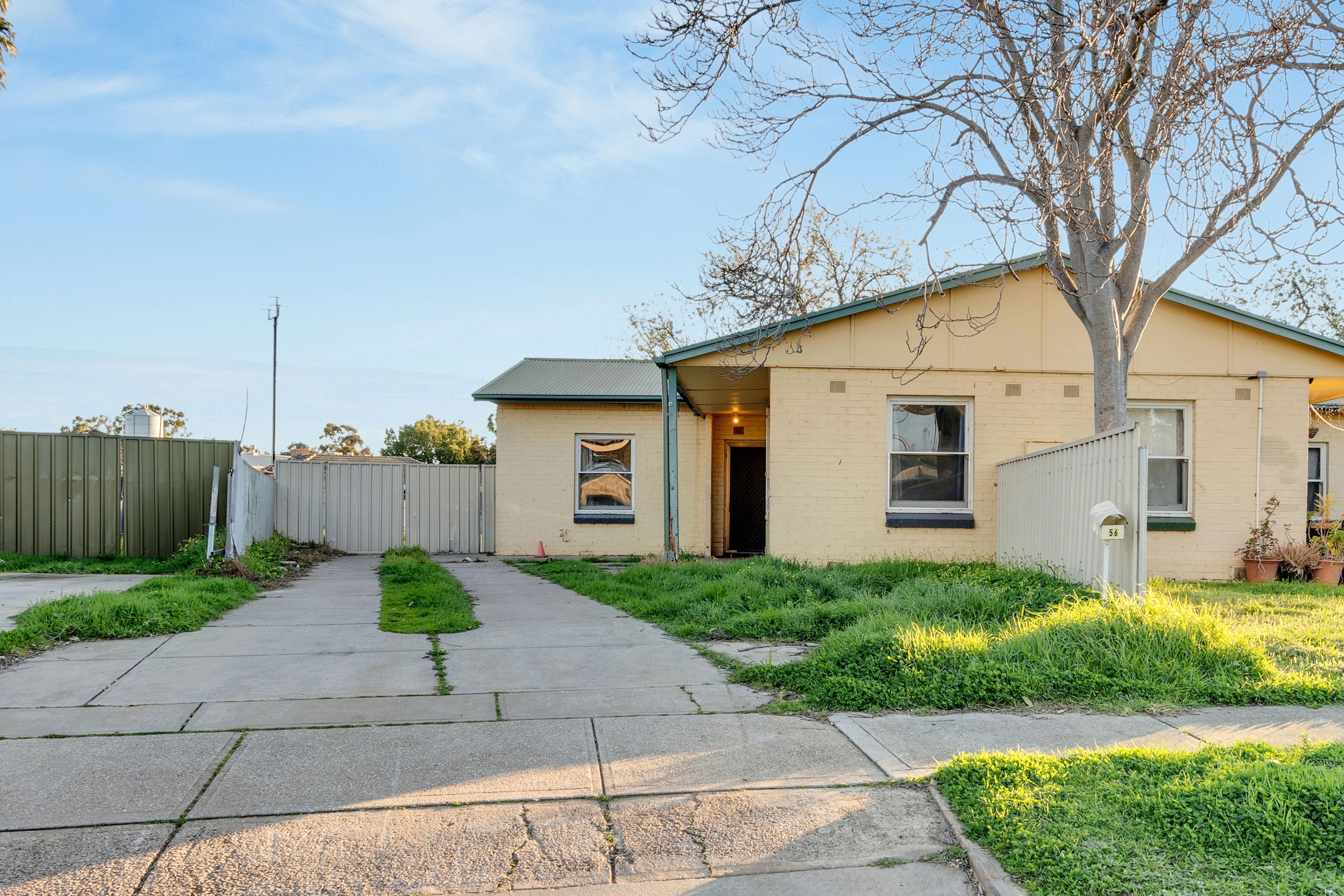Prop-GPT: House: SA Elizabeth South, SA 5112 Home For Rent