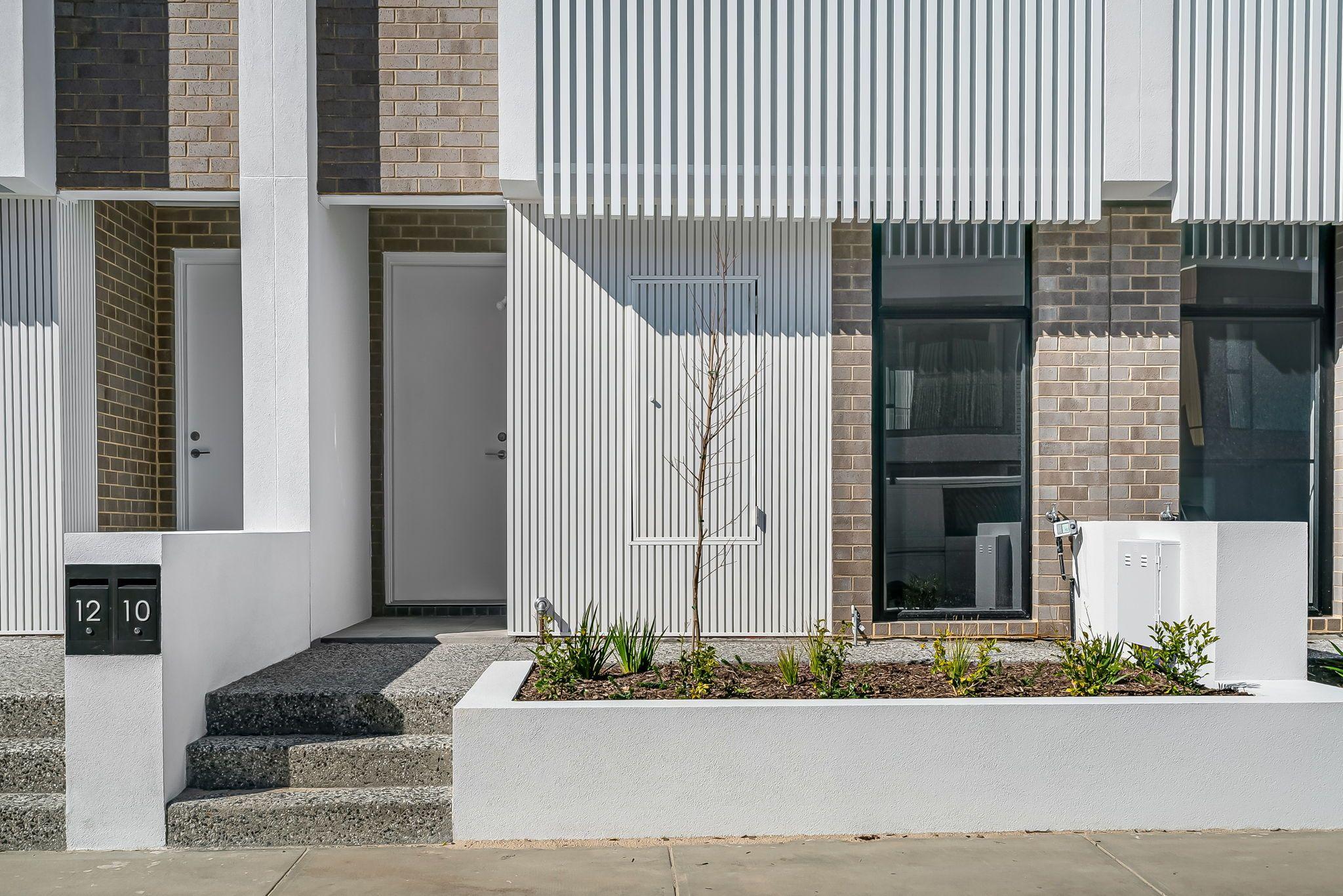 Prop-GPT: Townhouse: SA Taperoo, SA 5017 Home For Rent