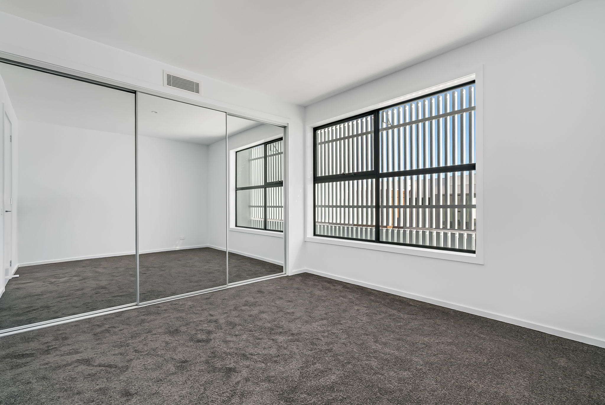 COASTAL LUXURY LIVING 4 Bedroom, 3 Bathroom, Solar & Lift