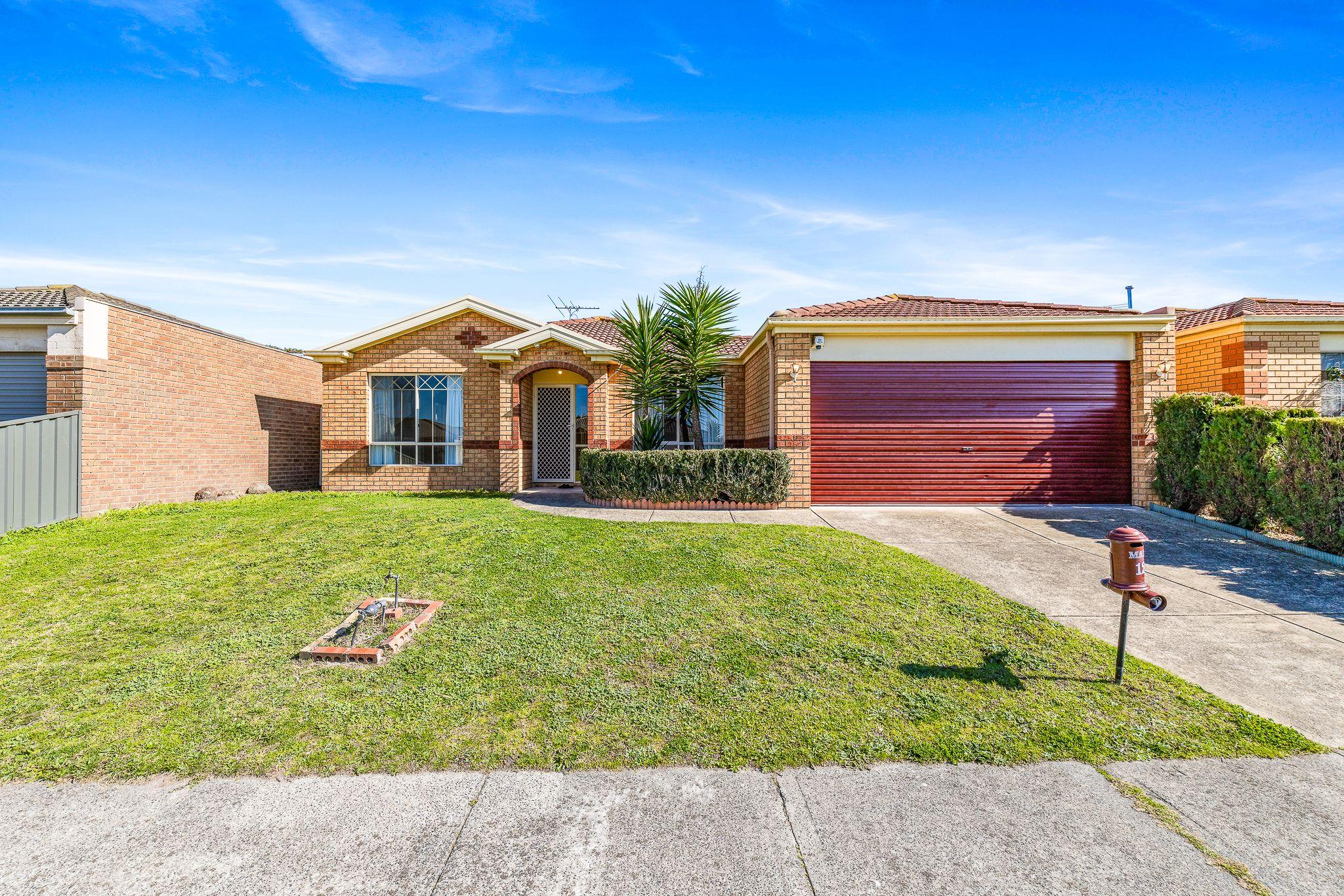 Prop-GPT: House: VIC Cranbourne North, VIC 3977 Home For Rent