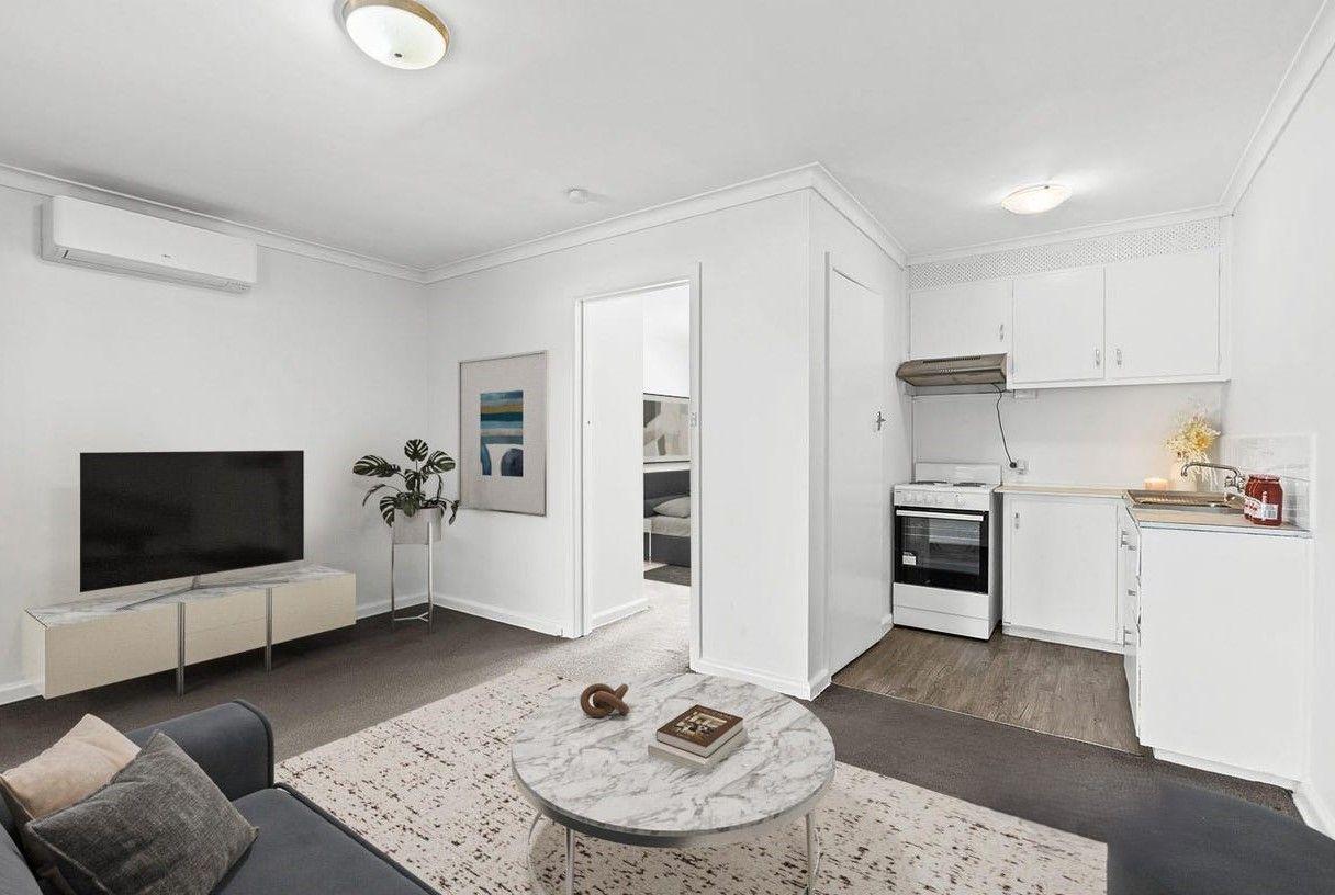 One-Bedroom Living in Mentone's Bayside Lifestyle!