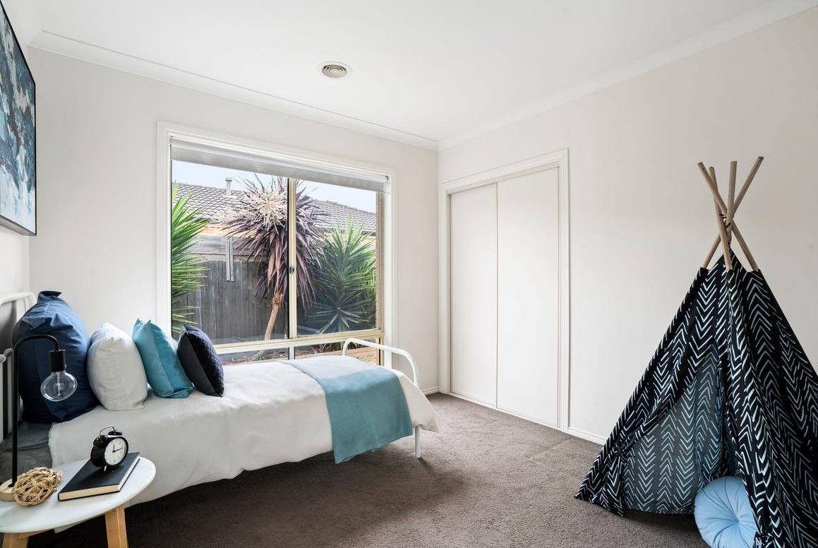 HOME FOR RENT IN THE HEART OF WERRIBEE