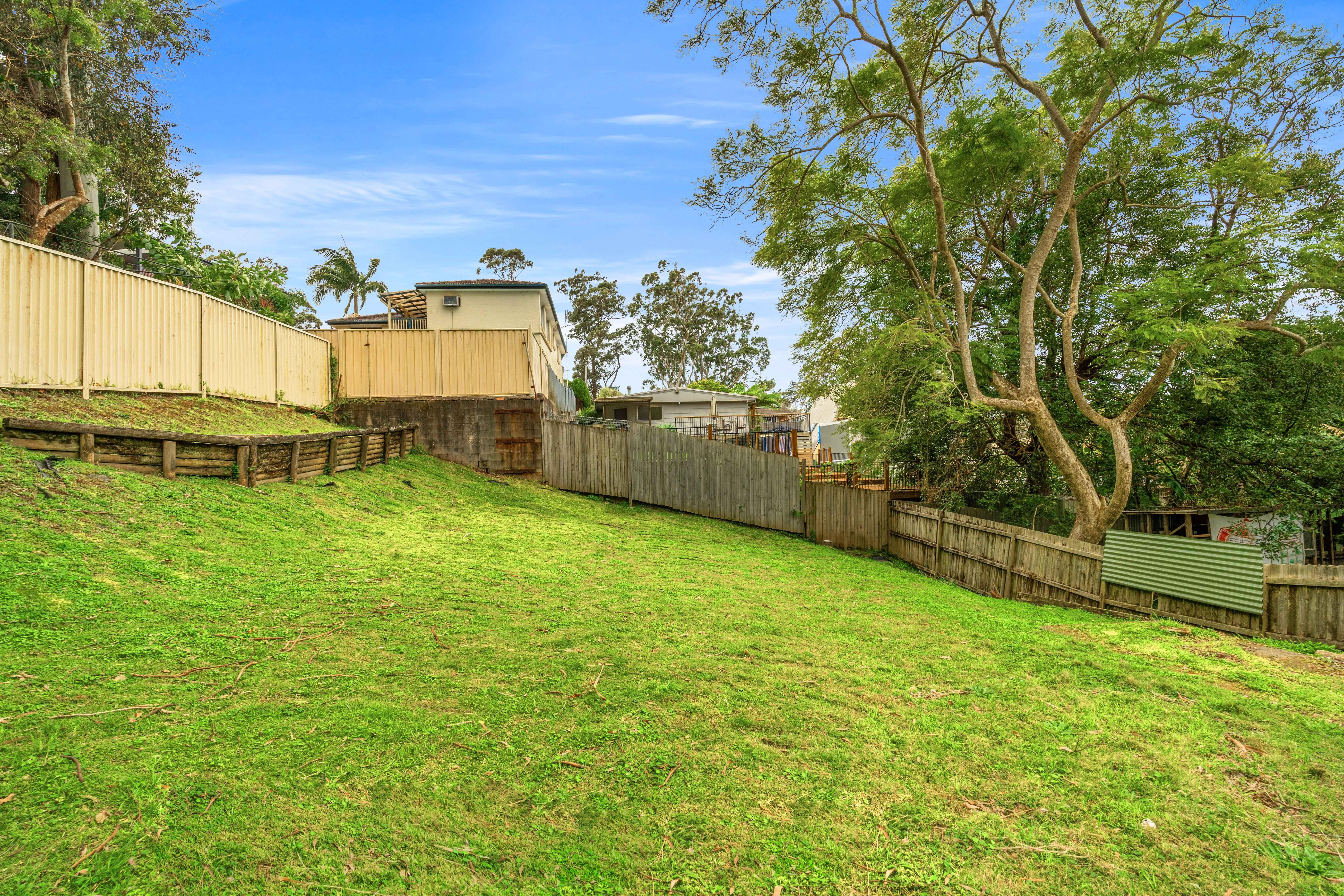 Refurbished family home - rent includes water and lawn maintenance