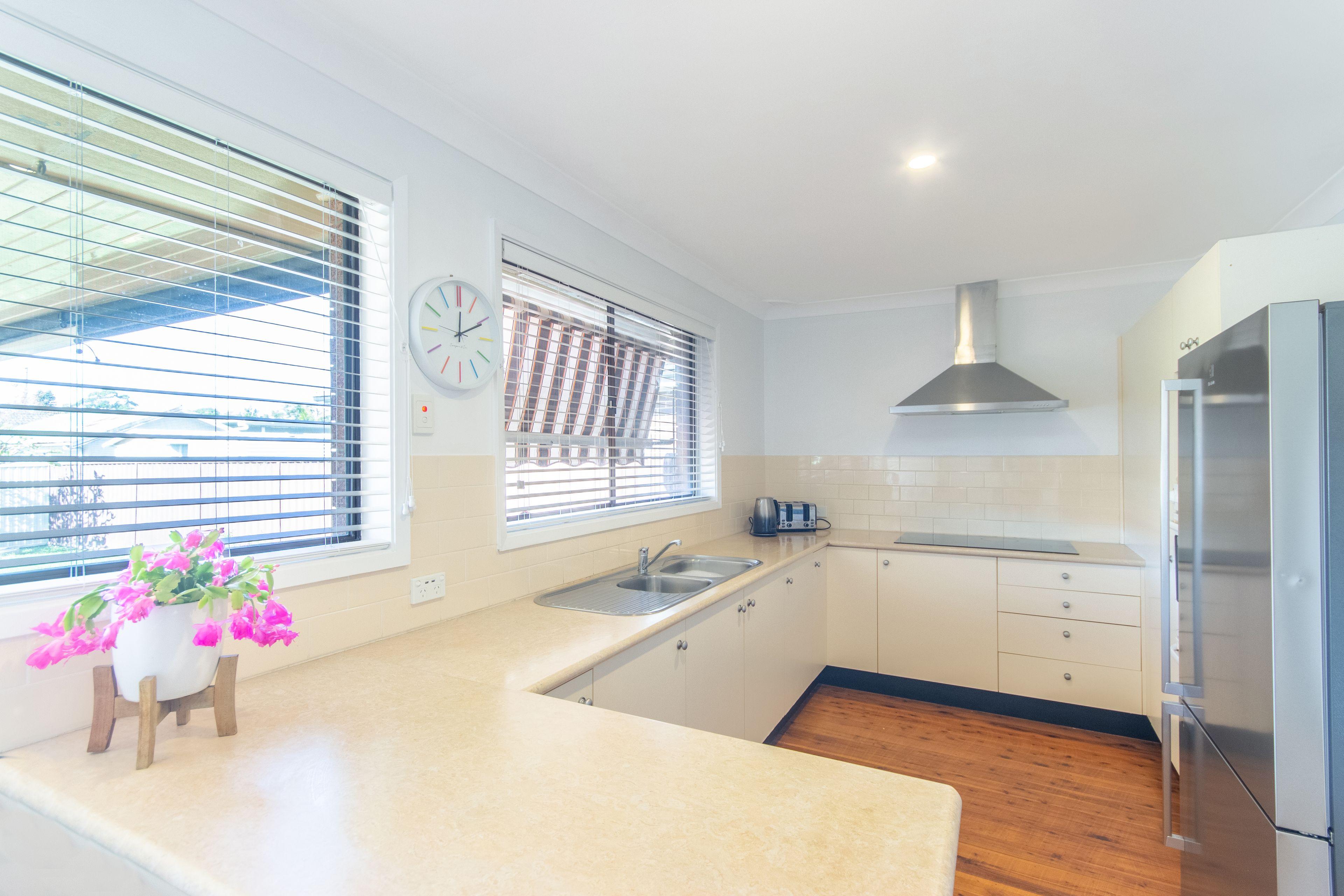 House for Rent: Killarney Vale, NSW 2261, NSW, 2261