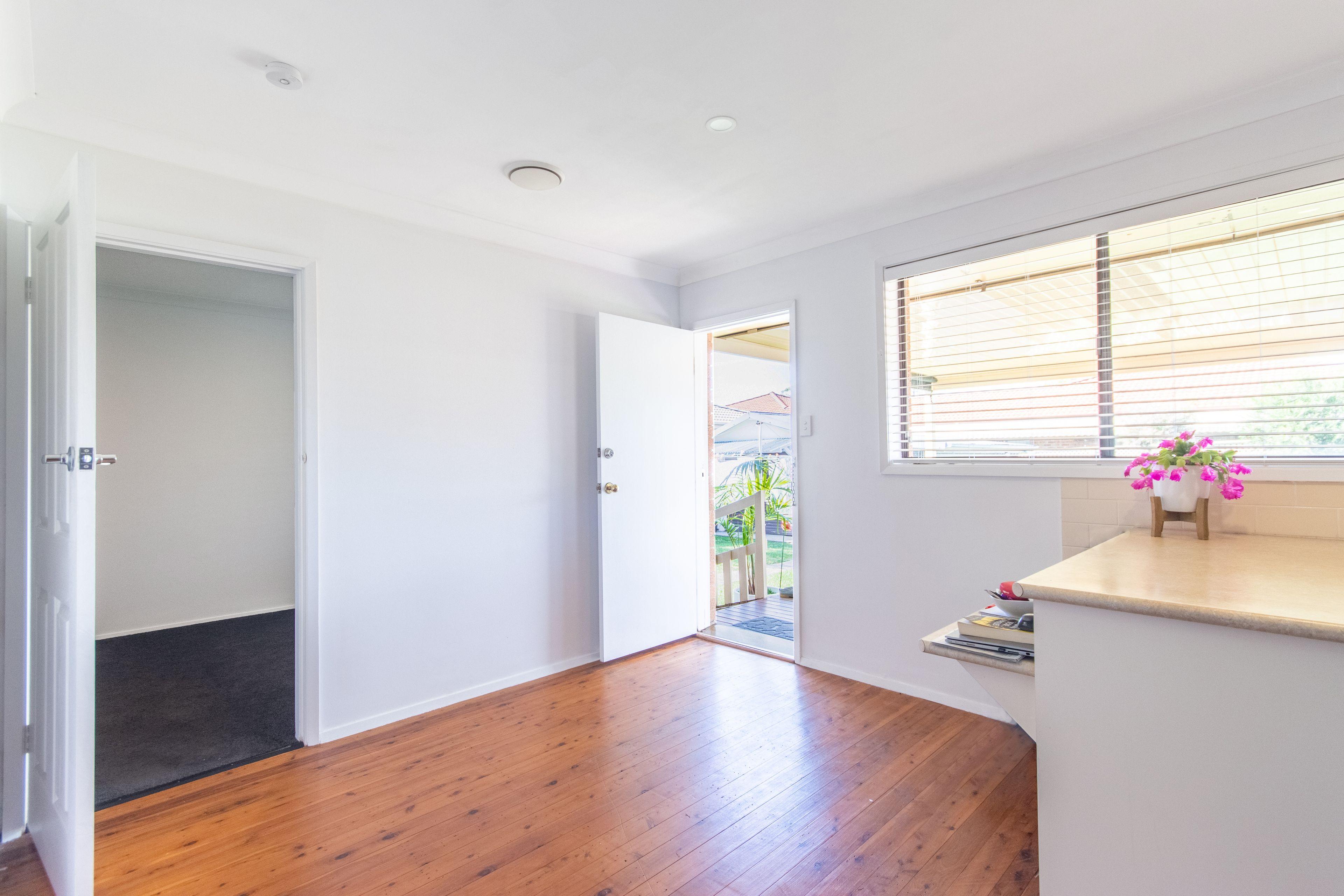 House for Rent: Killarney Vale, NSW 2261, NSW, 2261