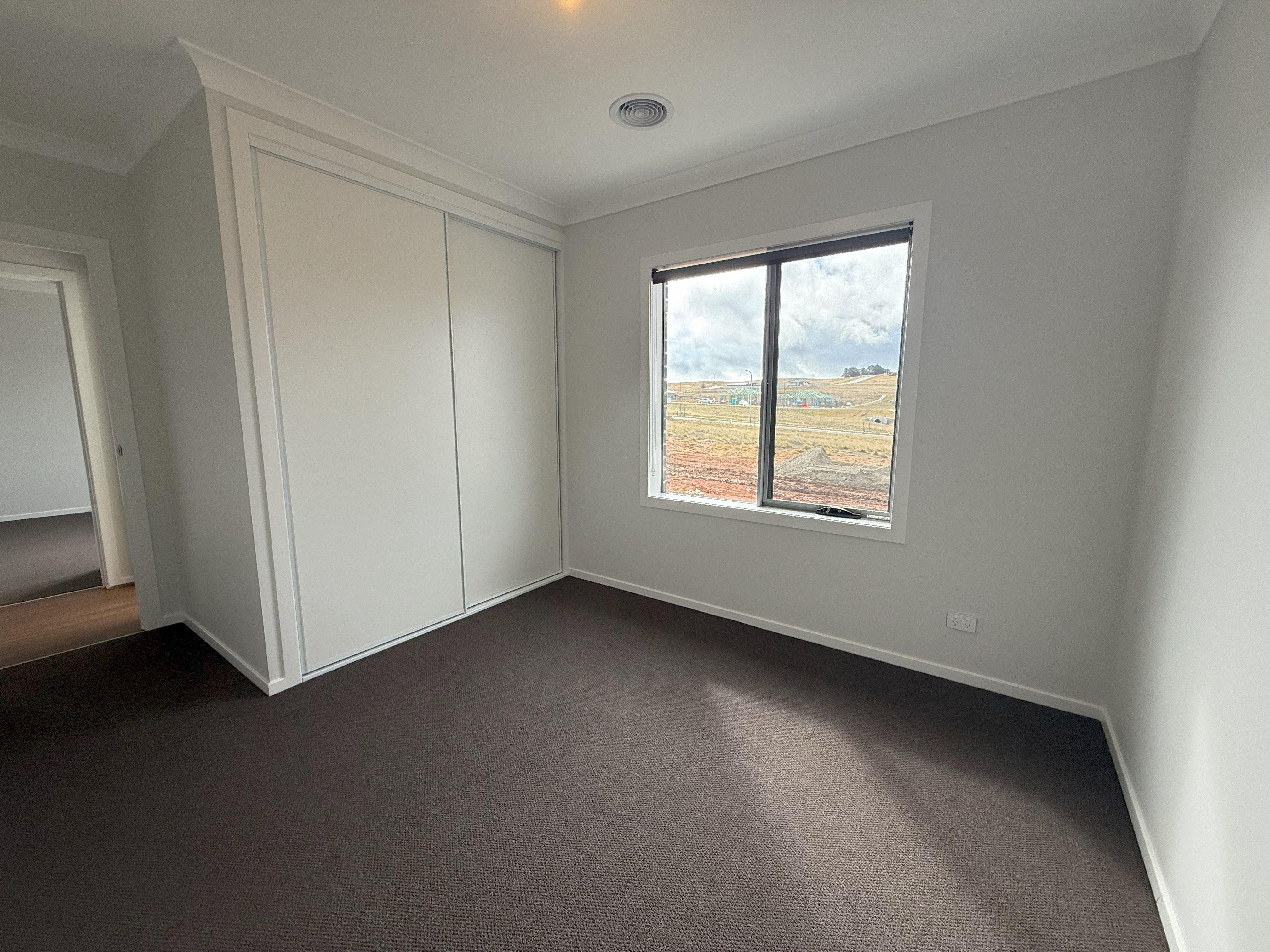 House for Rent: Bungendore, NSW 2621, NSW, 2621