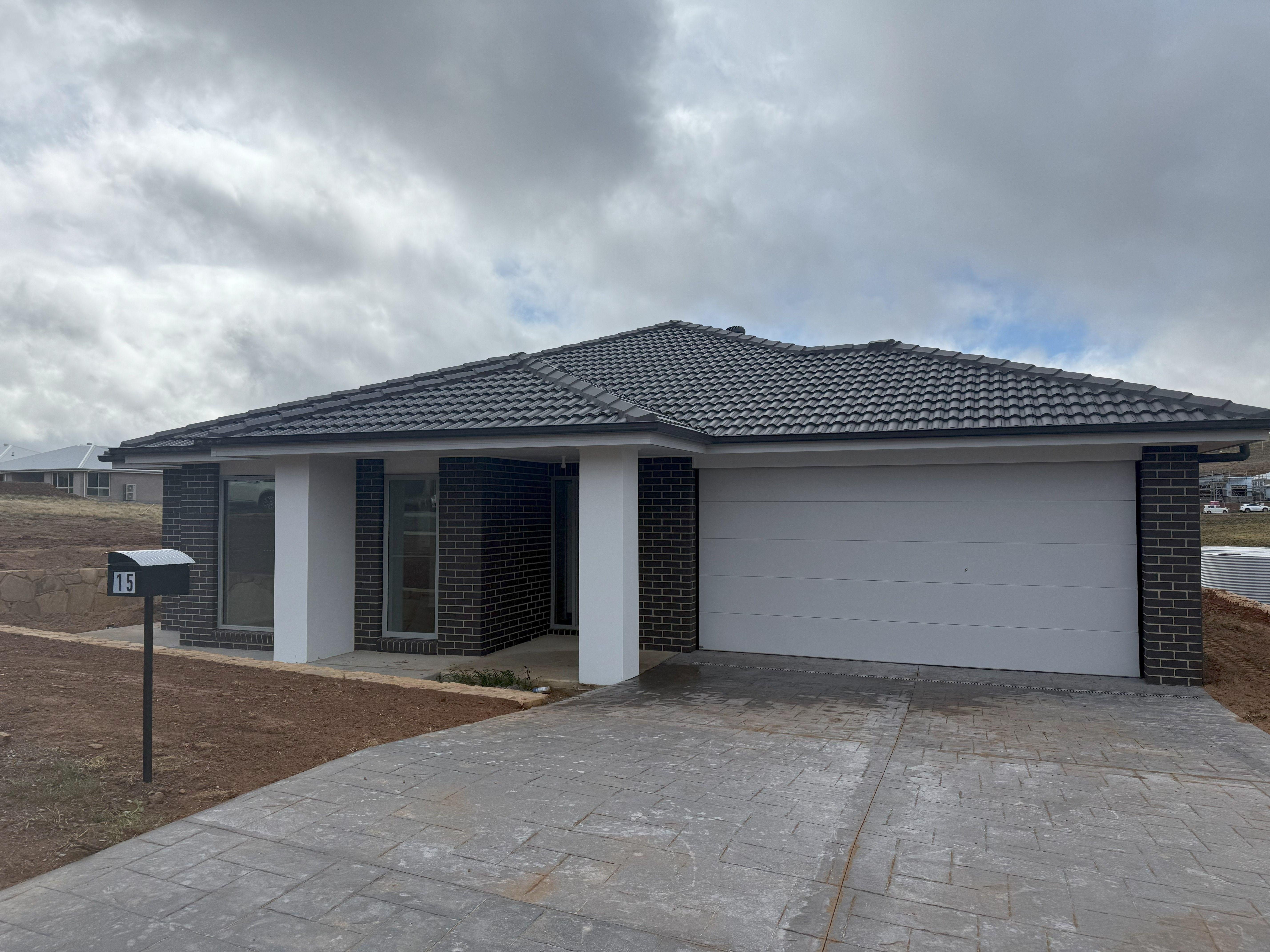 House for Rent: Bungendore, NSW 2621, NSW, 2621