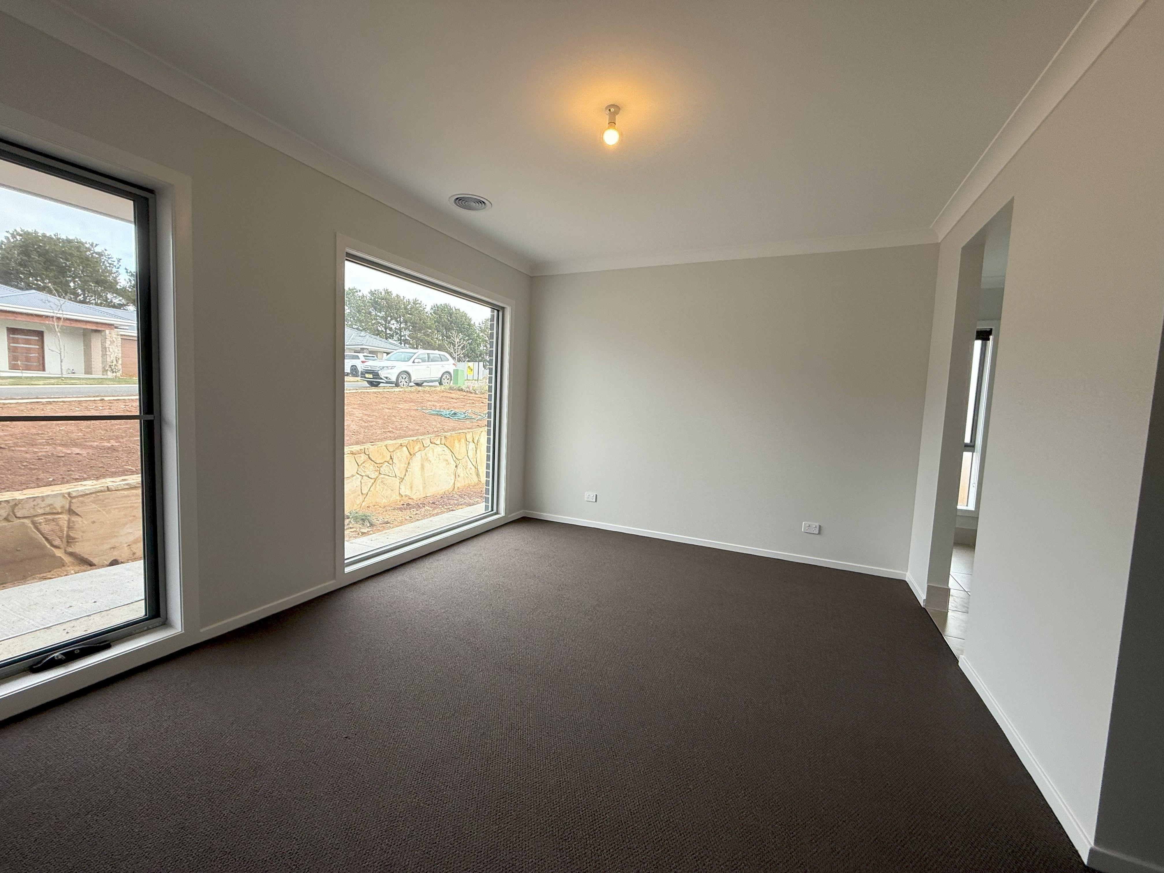 House for Rent: Bungendore, NSW 2621, NSW, 2621