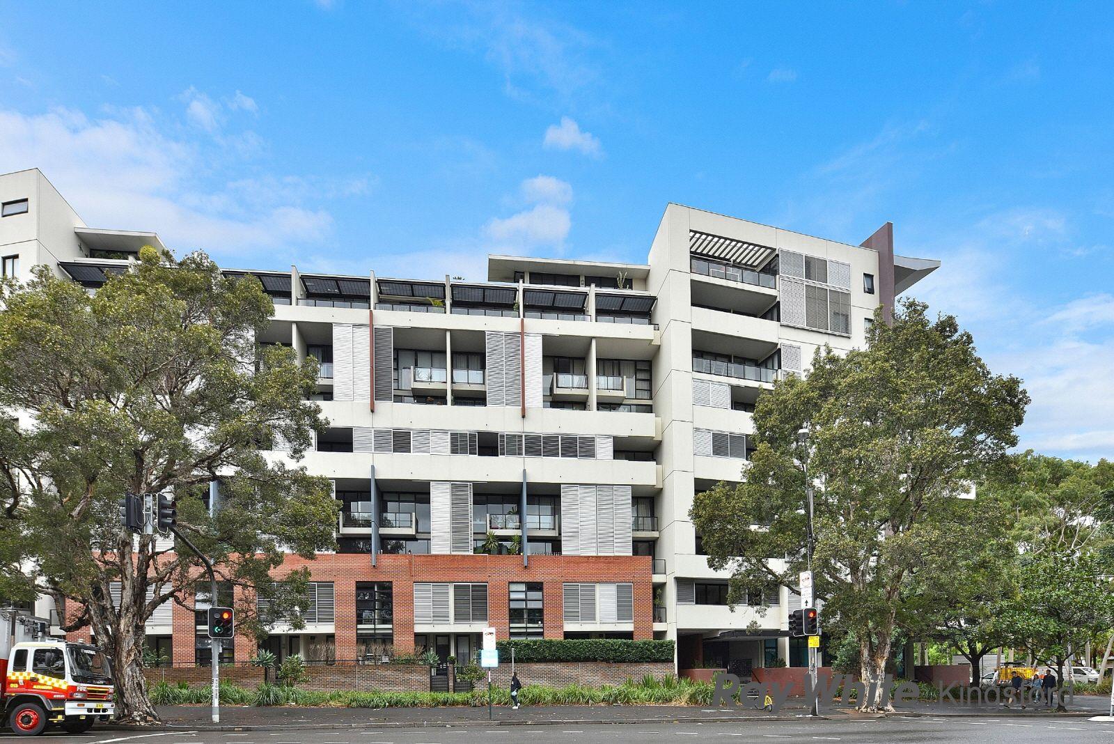 Prop-GPT: Apartment: NSW Zetland, NSW 2017 Home For Rent