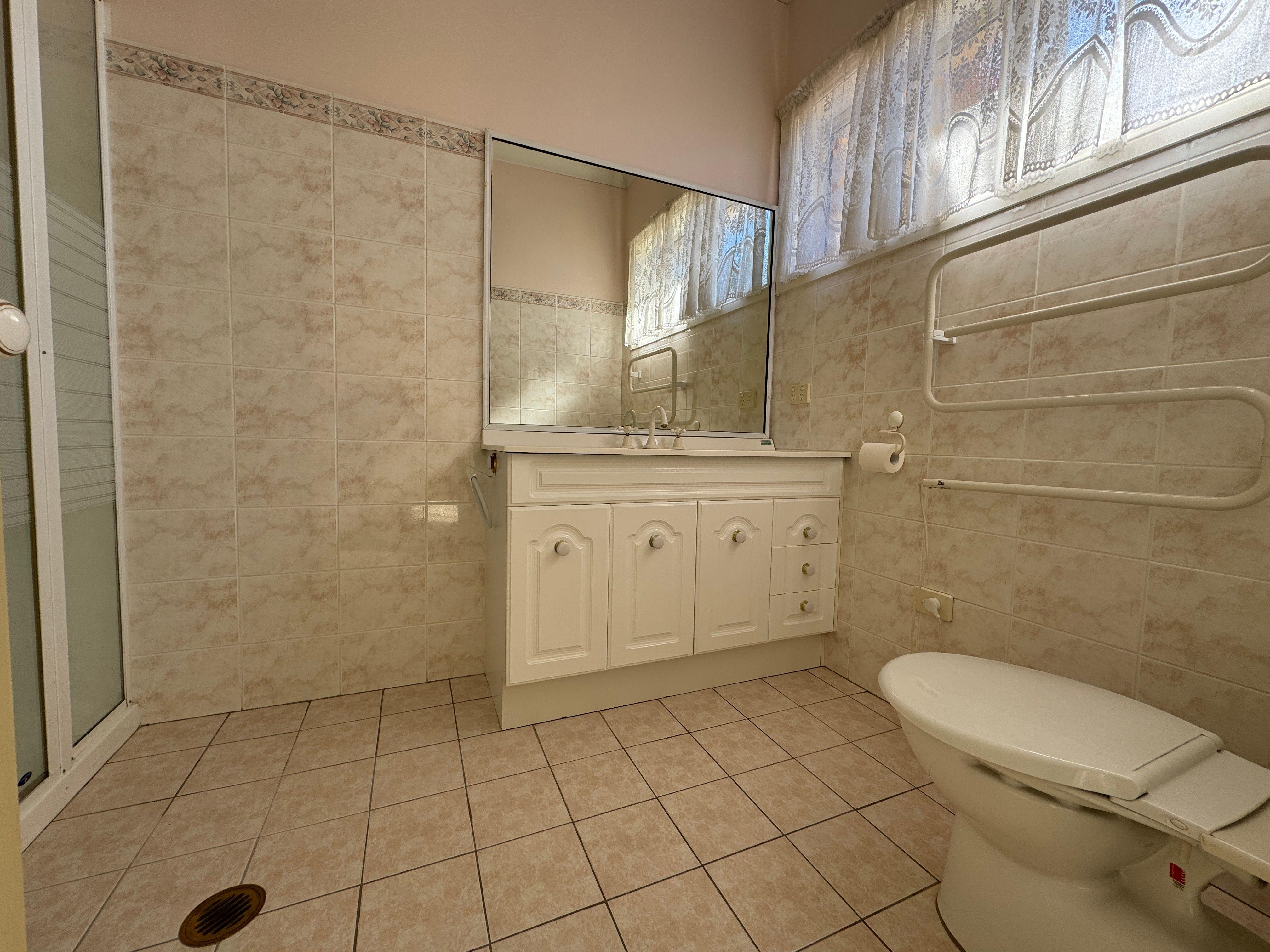 House for Rent: Tumut, NSW 2720, NSW, 2720