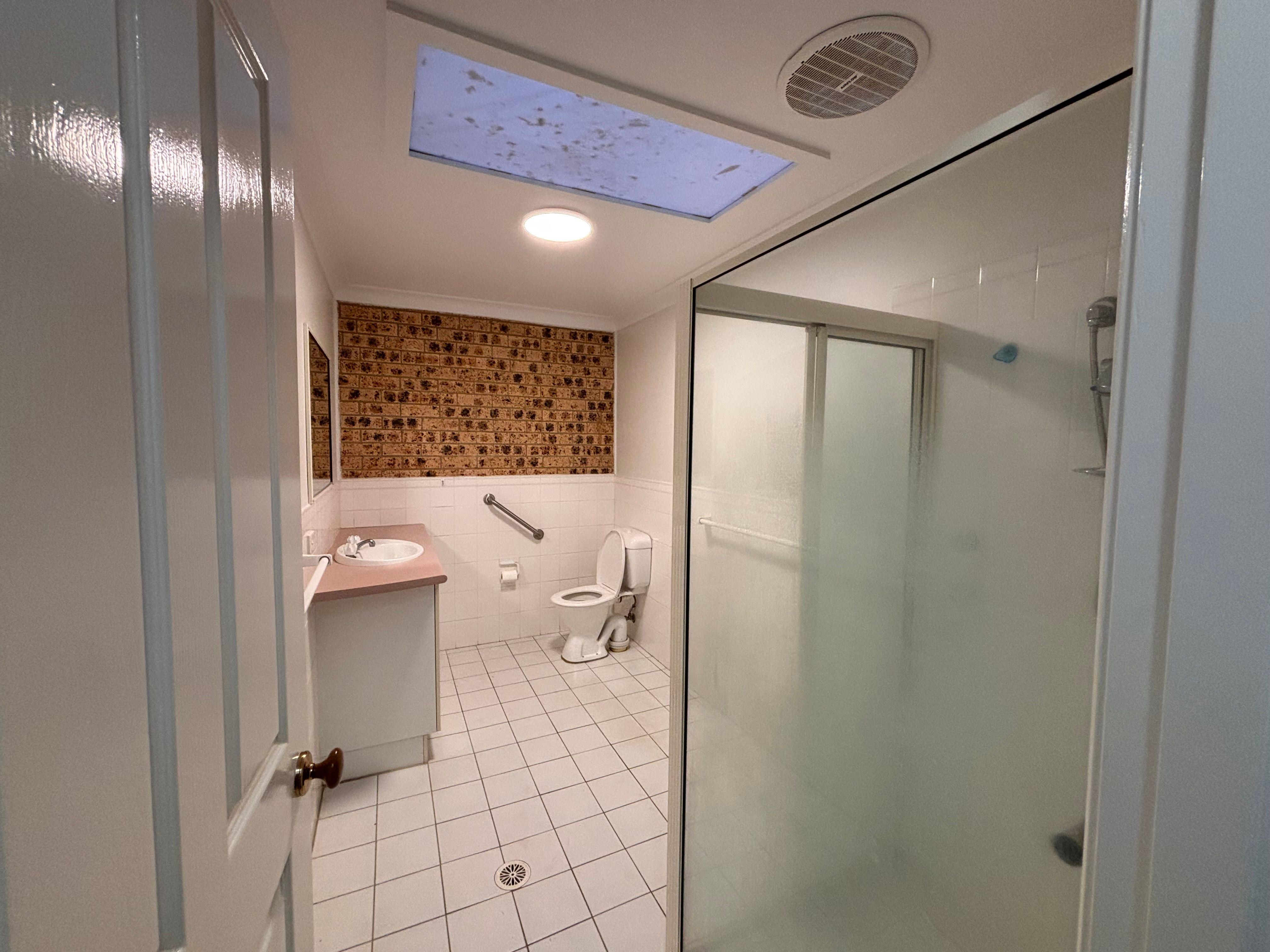 Unit for Rent: Bomaderry, NSW 2541, NSW, 2541