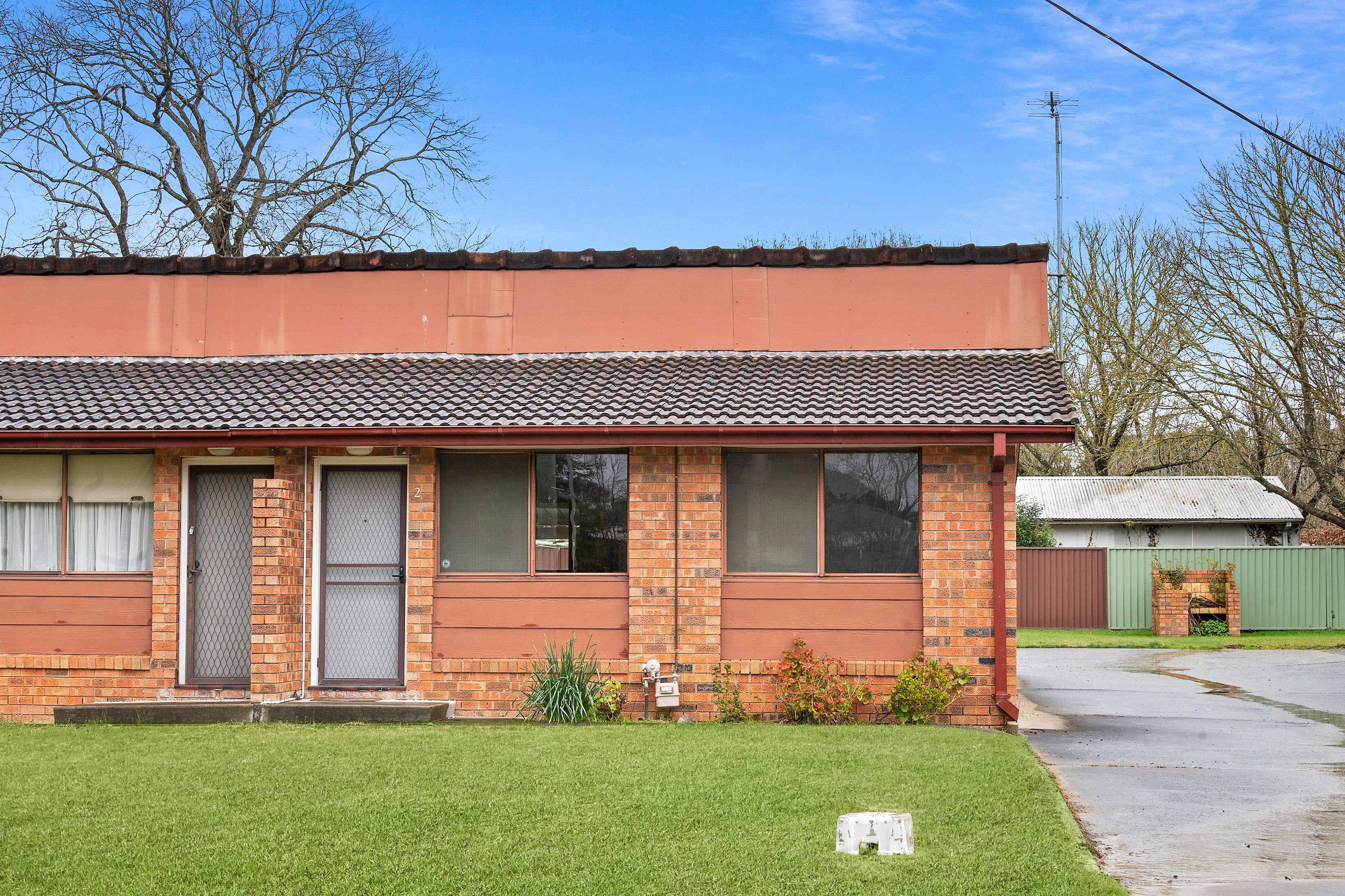 Prop-GPT: Flat: NSW Moss Vale, NSW 2577 Home For Rent