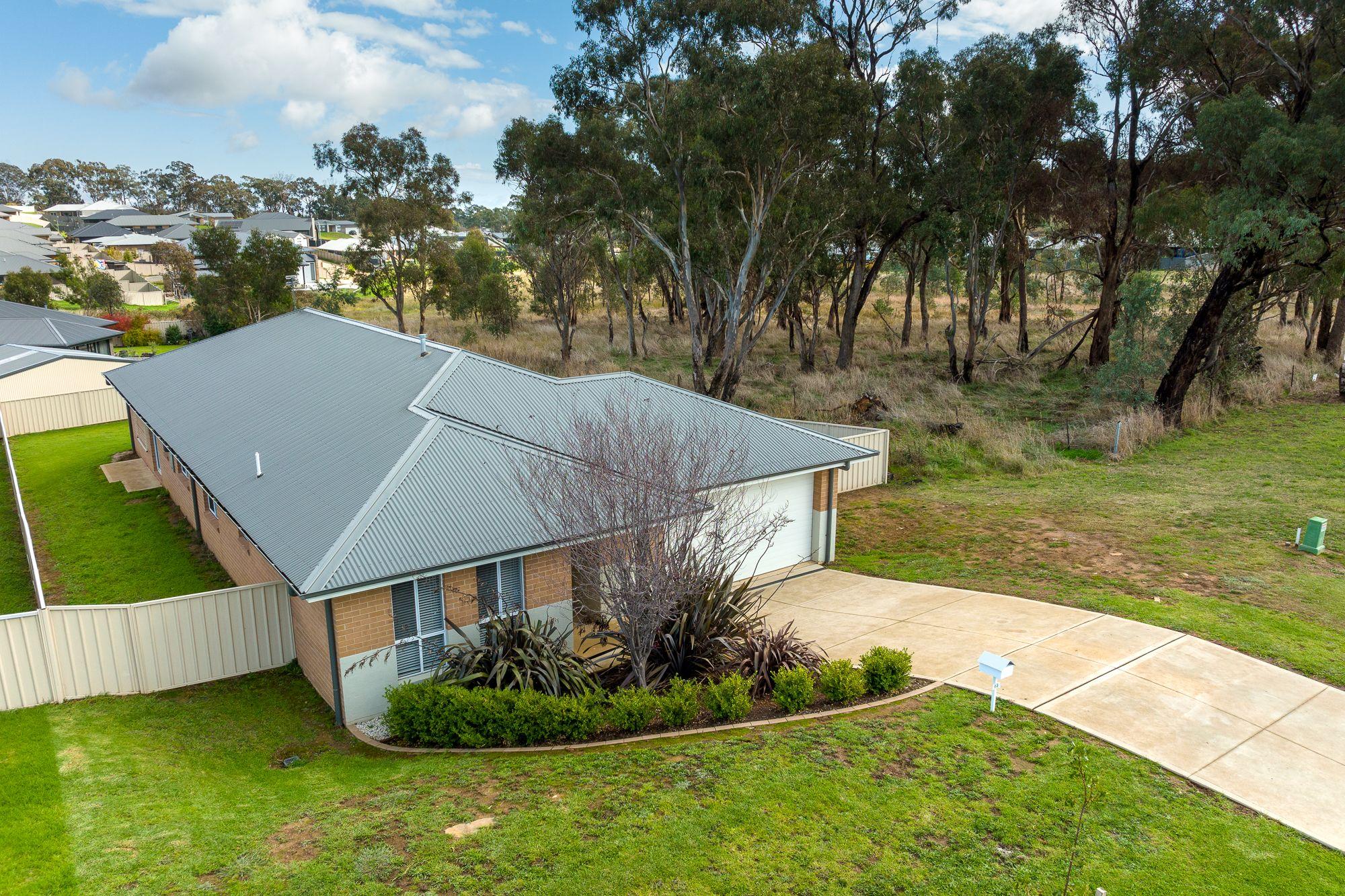 Prop-GPT: House: NSW Orange, NSW 2800 Home For Rent