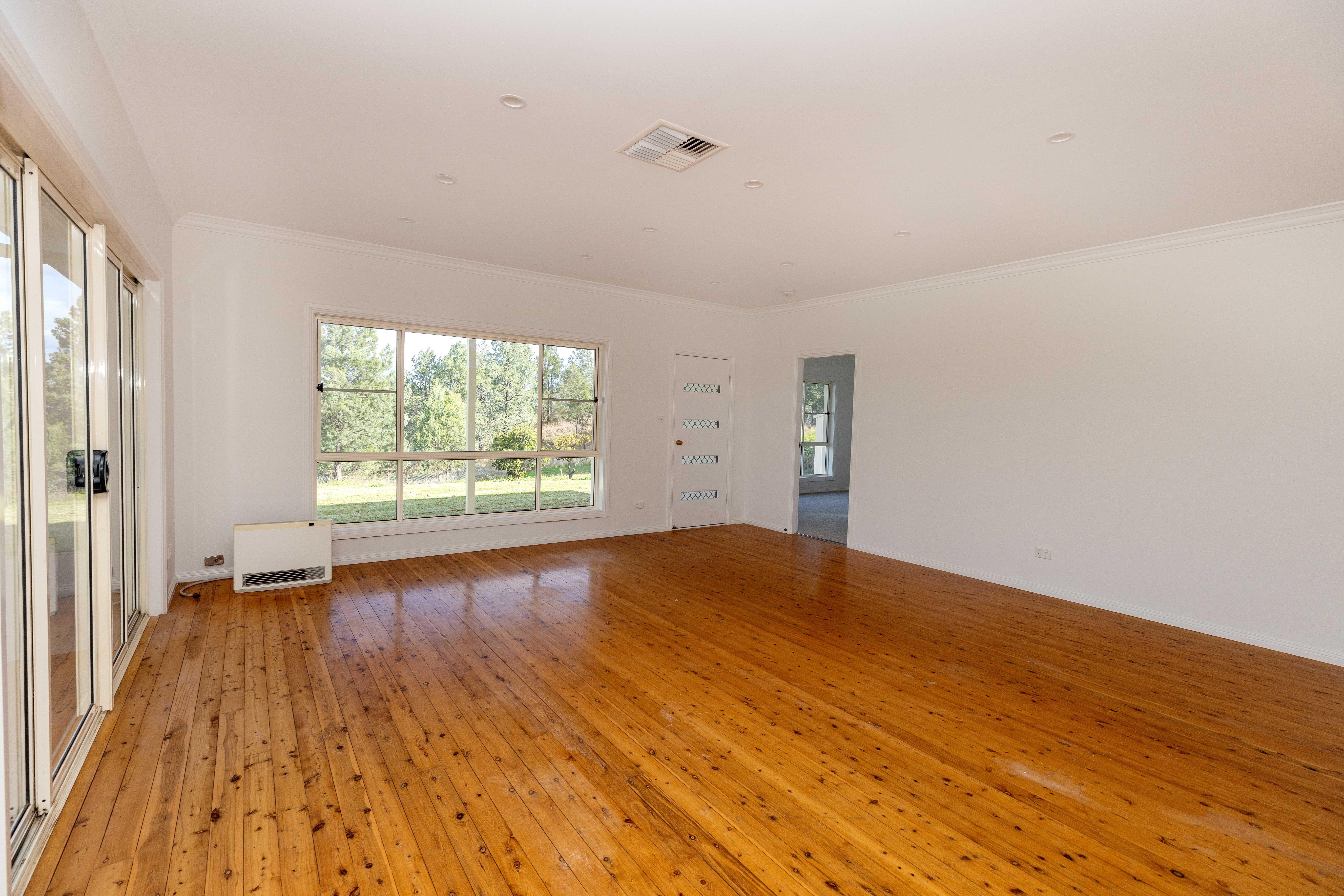 Luxury Lifestyle Living with Lake Views, Practical Facilities & Unmatched Comfort