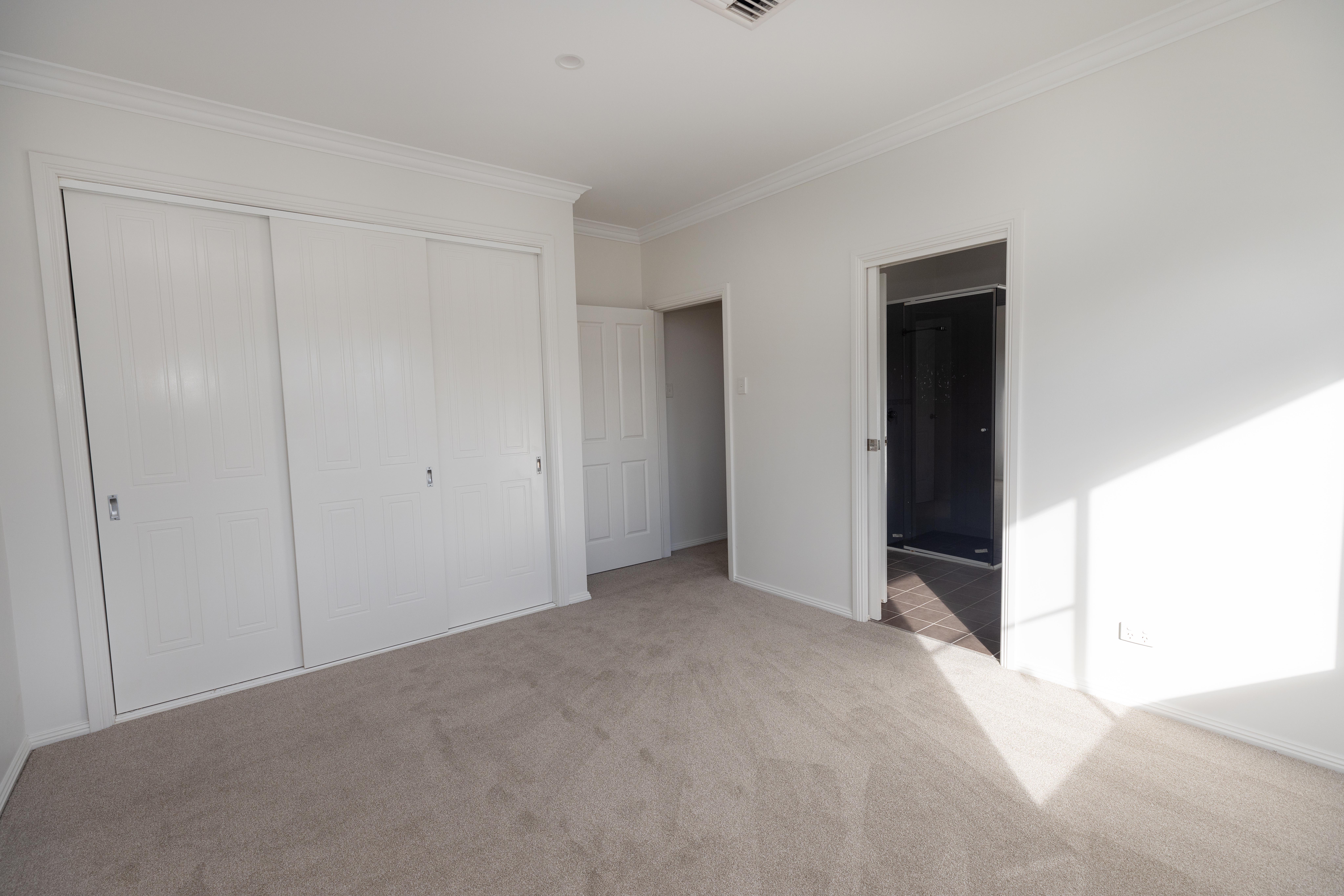 Luxury Lifestyle Living with Lake Views, Practical Facilities & Unmatched Comfort