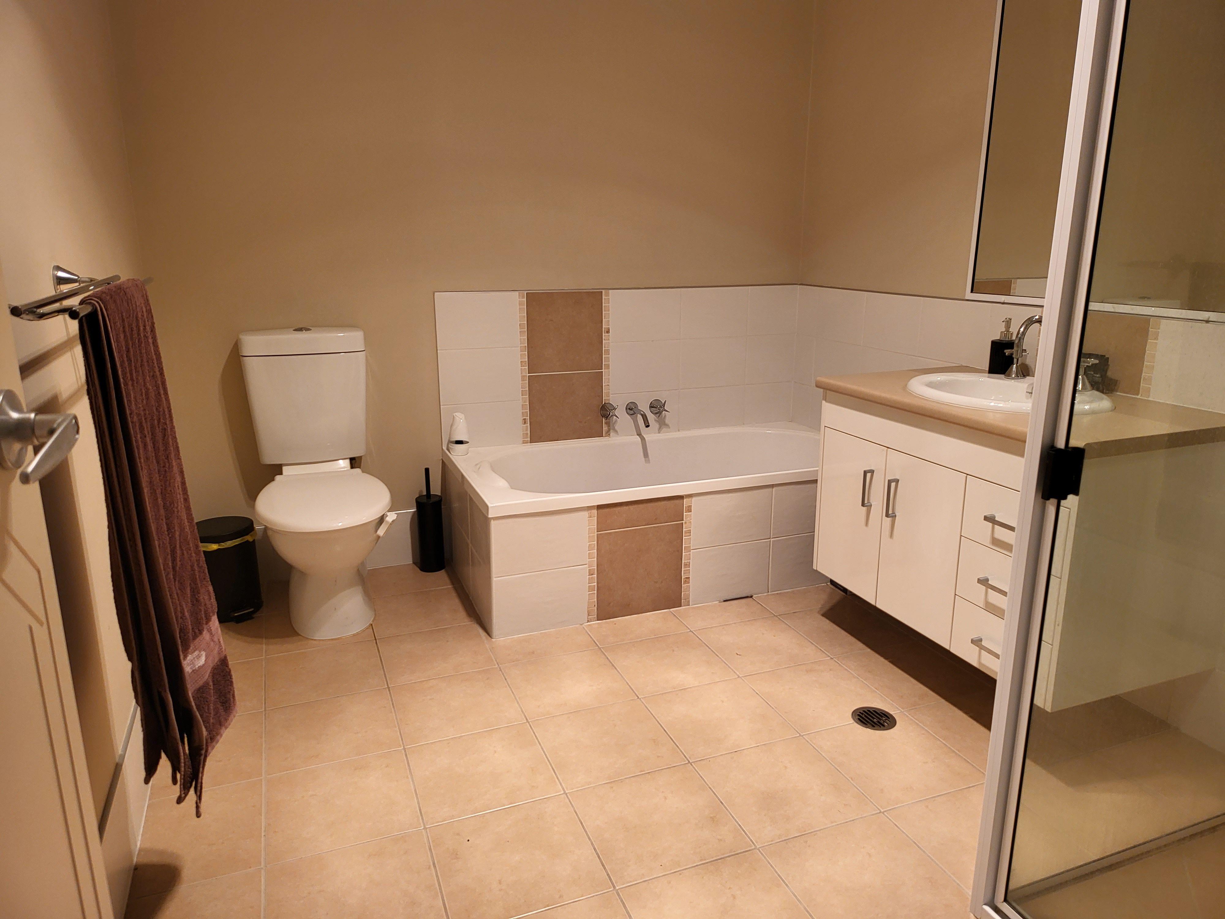 Unit for Rent: Warwick, QLD 4370, QLD, 4370