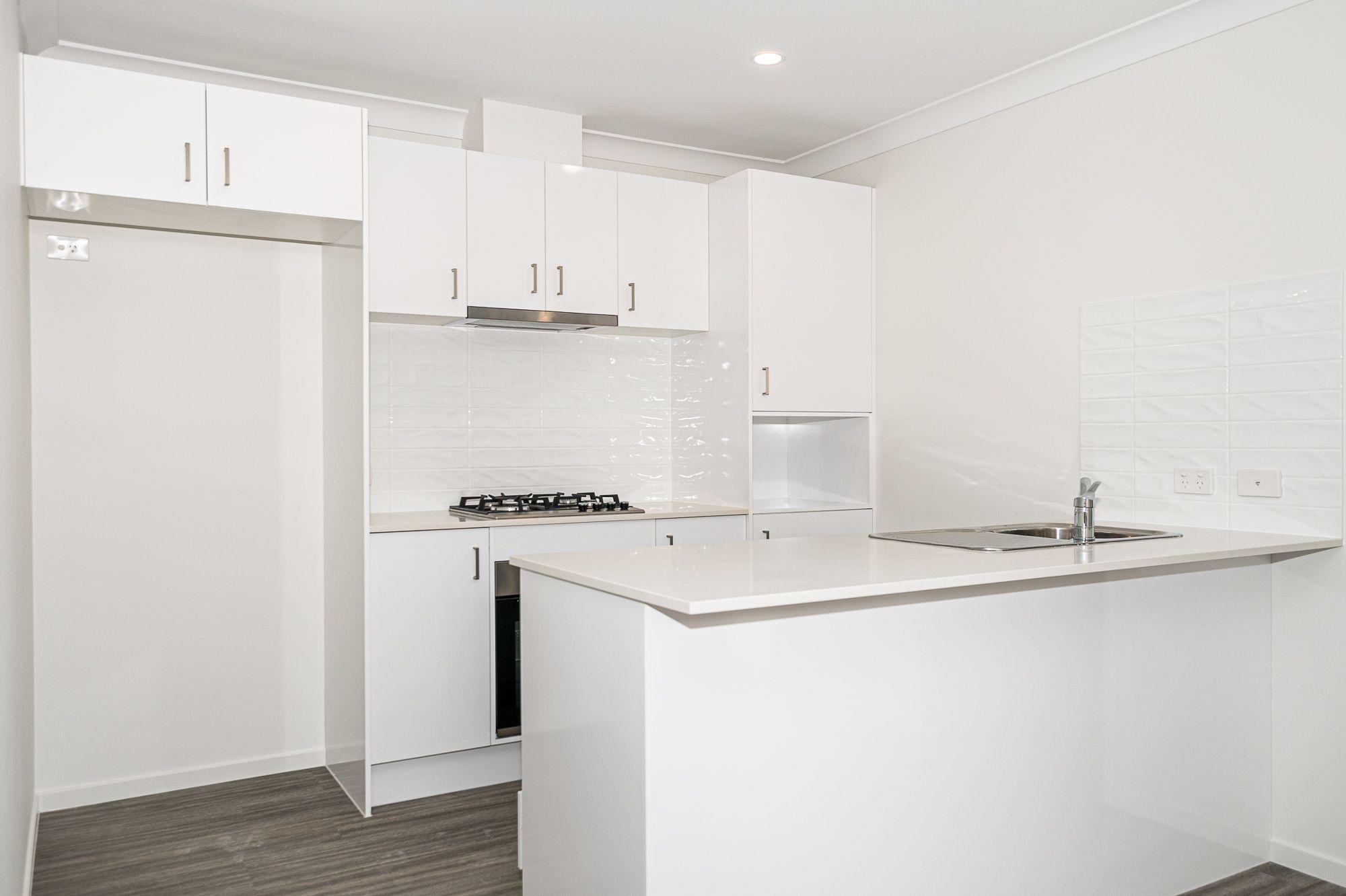 DuplexSemi-detached for Rent: Loganlea, QLD 4131, QLD, 4131