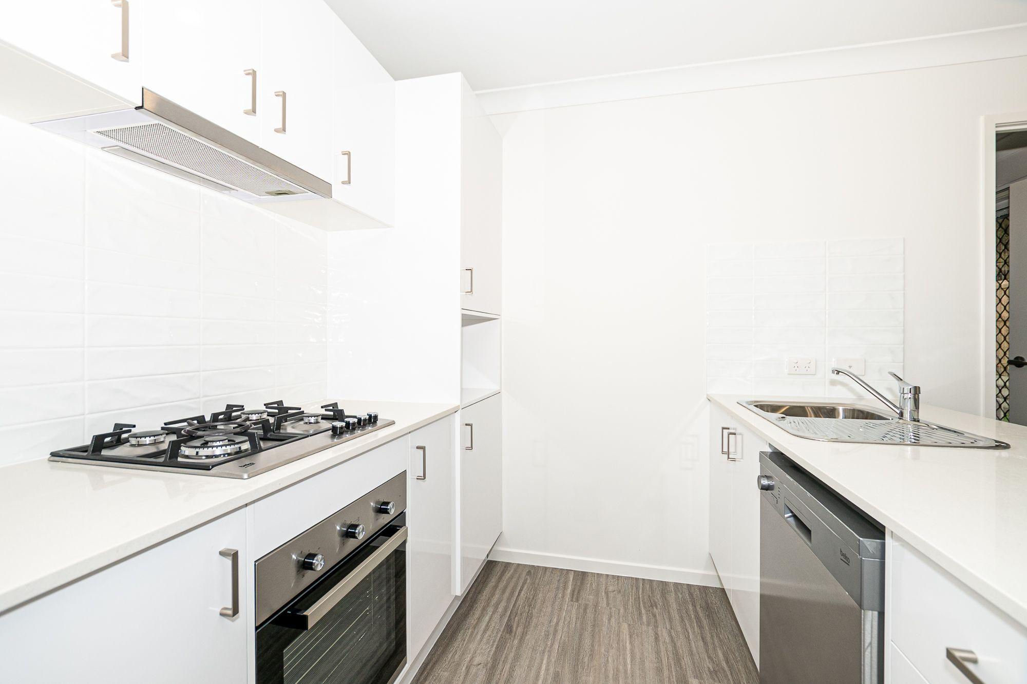 DuplexSemi-detached for Rent: Loganlea, QLD 4131, QLD, 4131