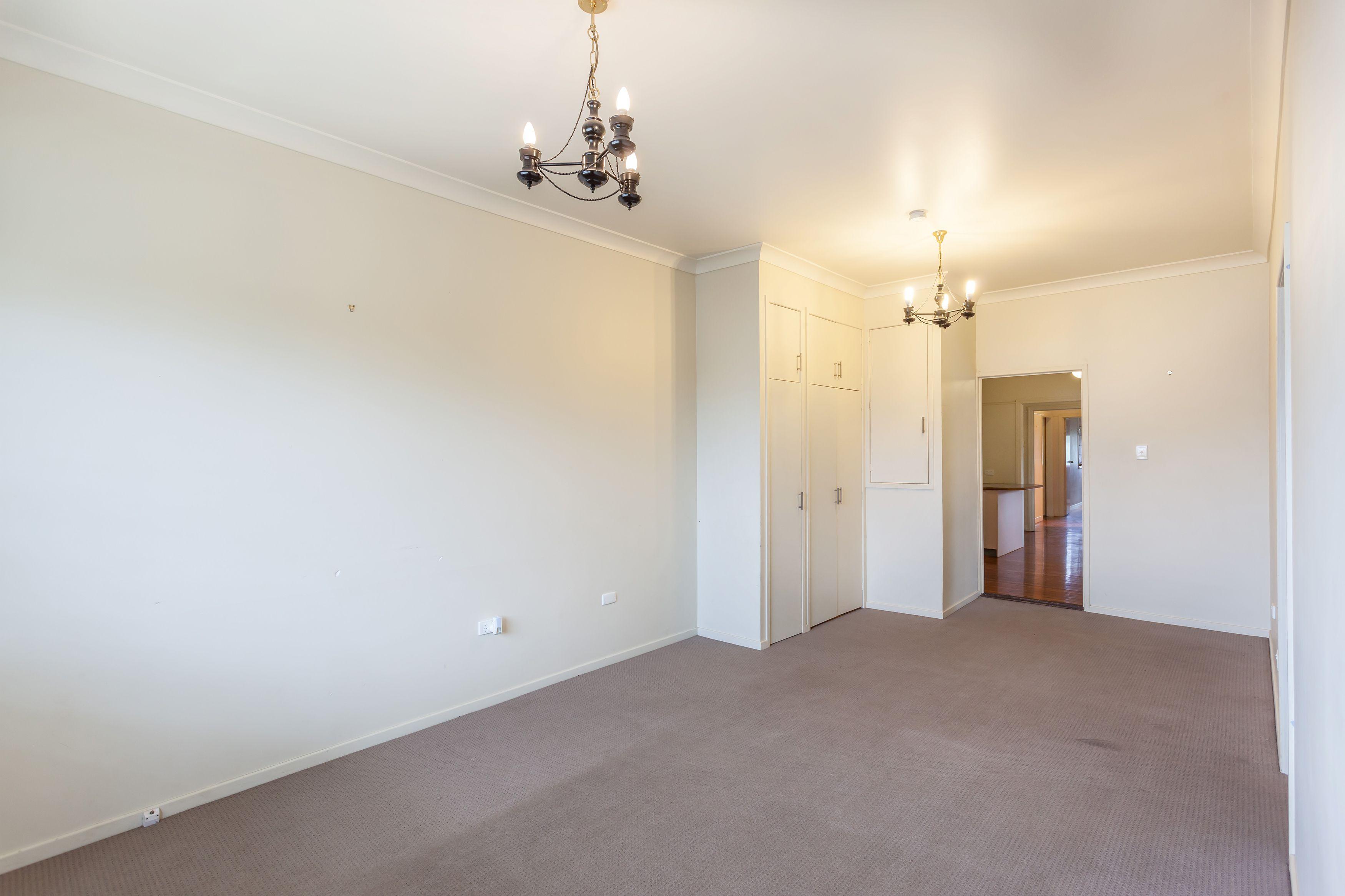 House for Rent: Harlaxton, QLD 4350, QLD, 4350