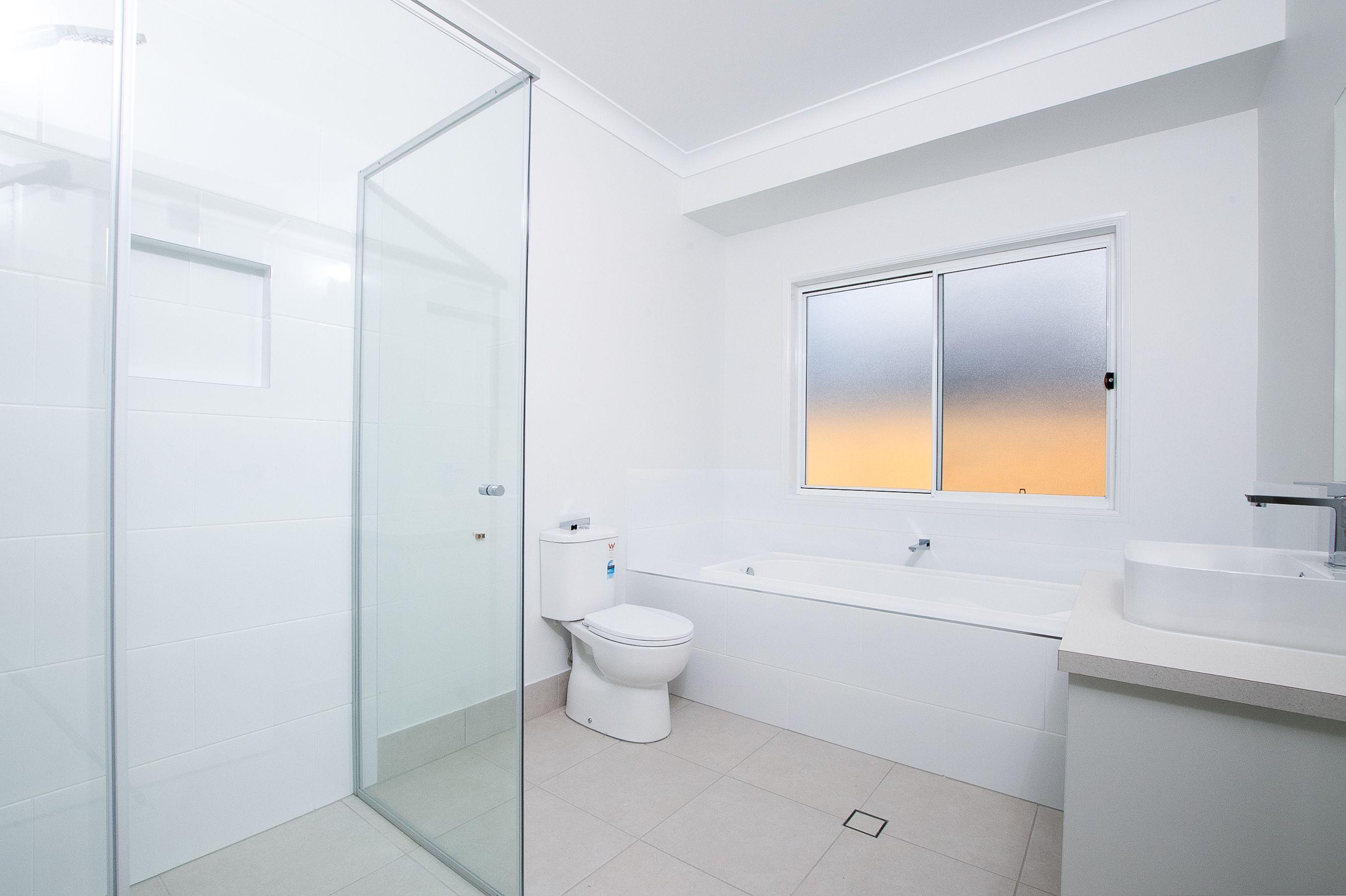 Brand new modern - Four bed home in Jimboomba!