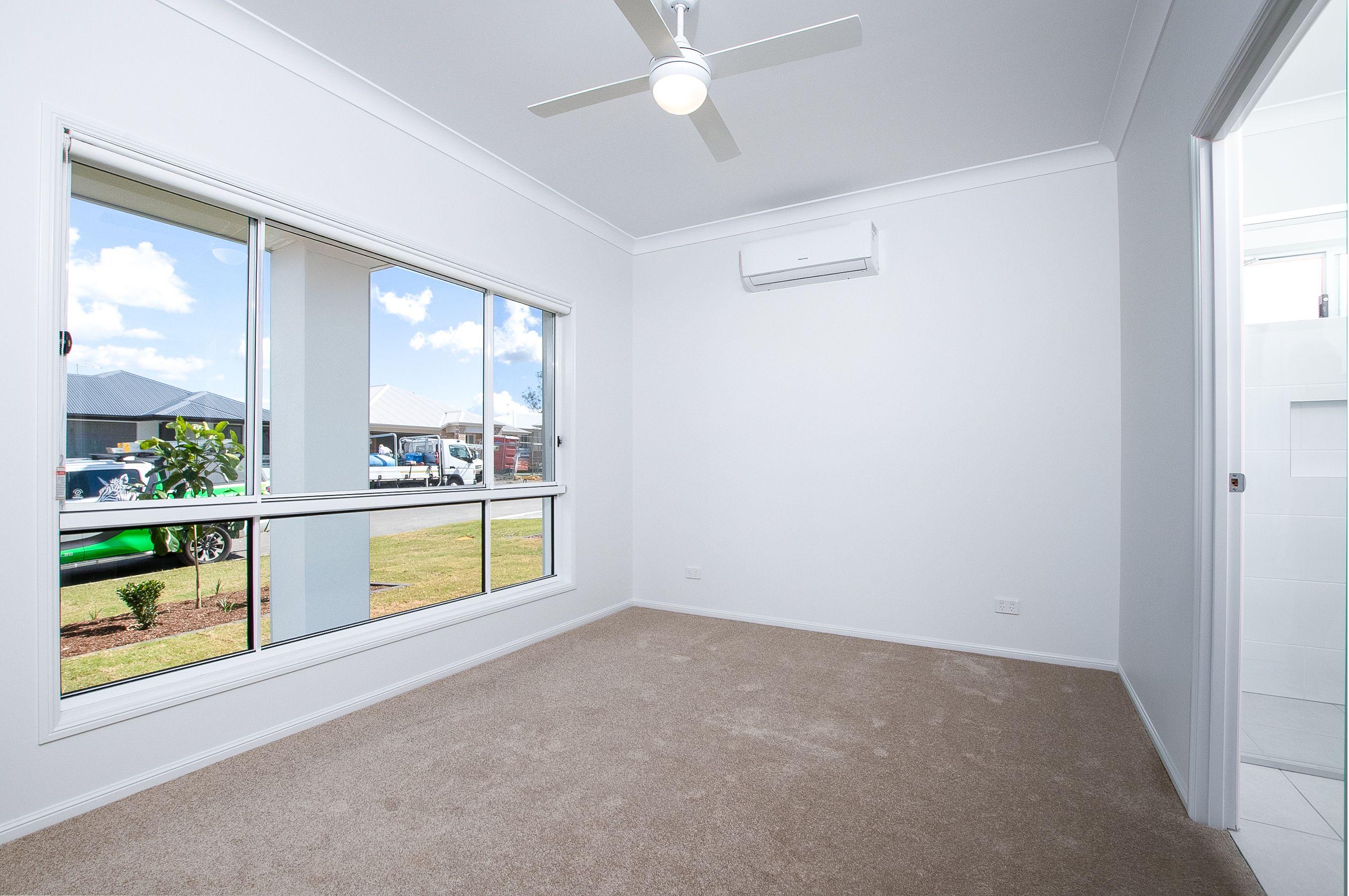 Brand new modern - Four bed home in Jimboomba!