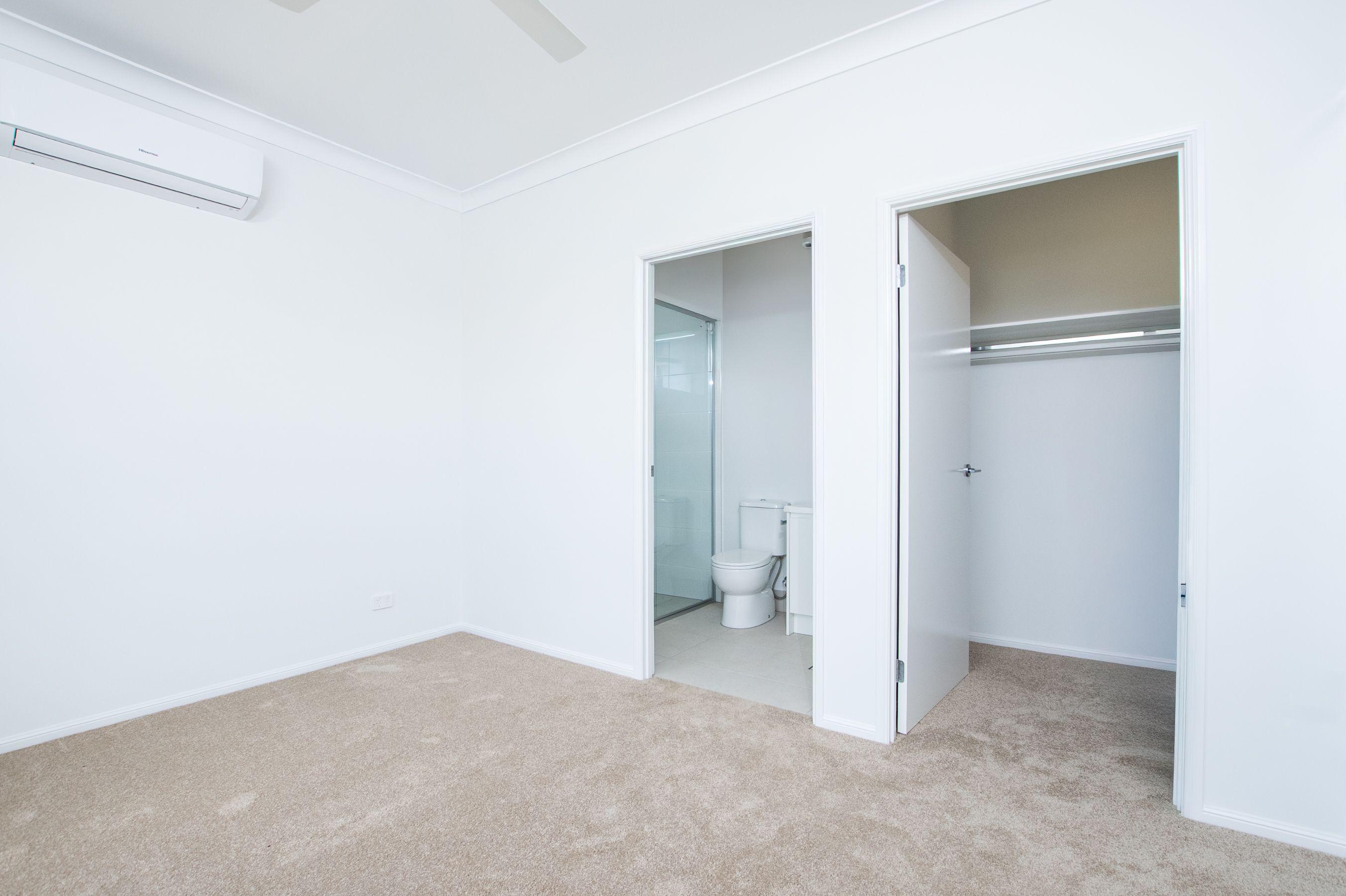 Brand new modern - Four bed home in Jimboomba!