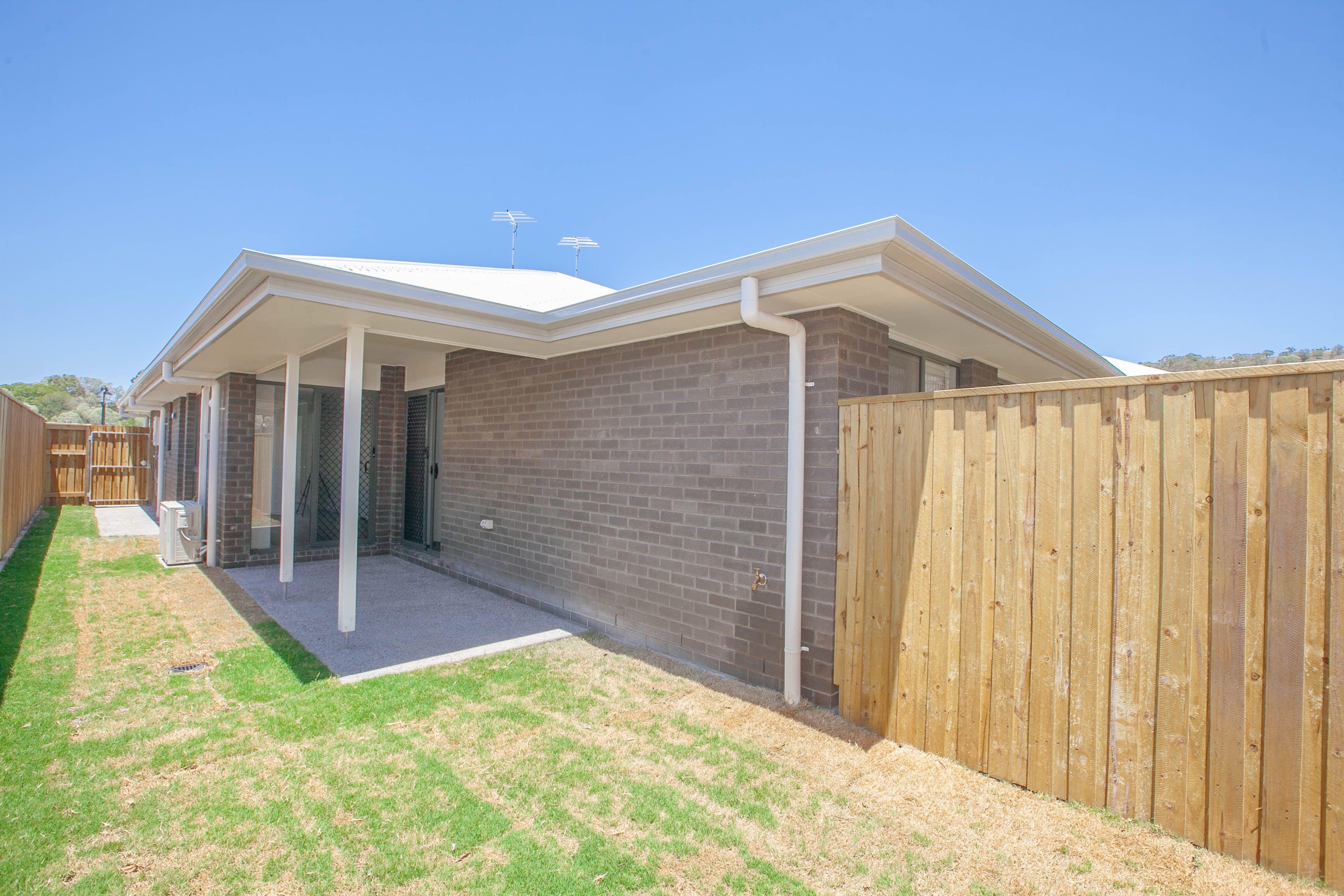 DuplexSemi-detached for Rent: Bahrs Scrub, QLD 4207, QLD, 4207