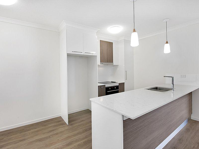 Prop-GPT: Apartment: QLD Greenslopes, QLD 4120 Home For Rent