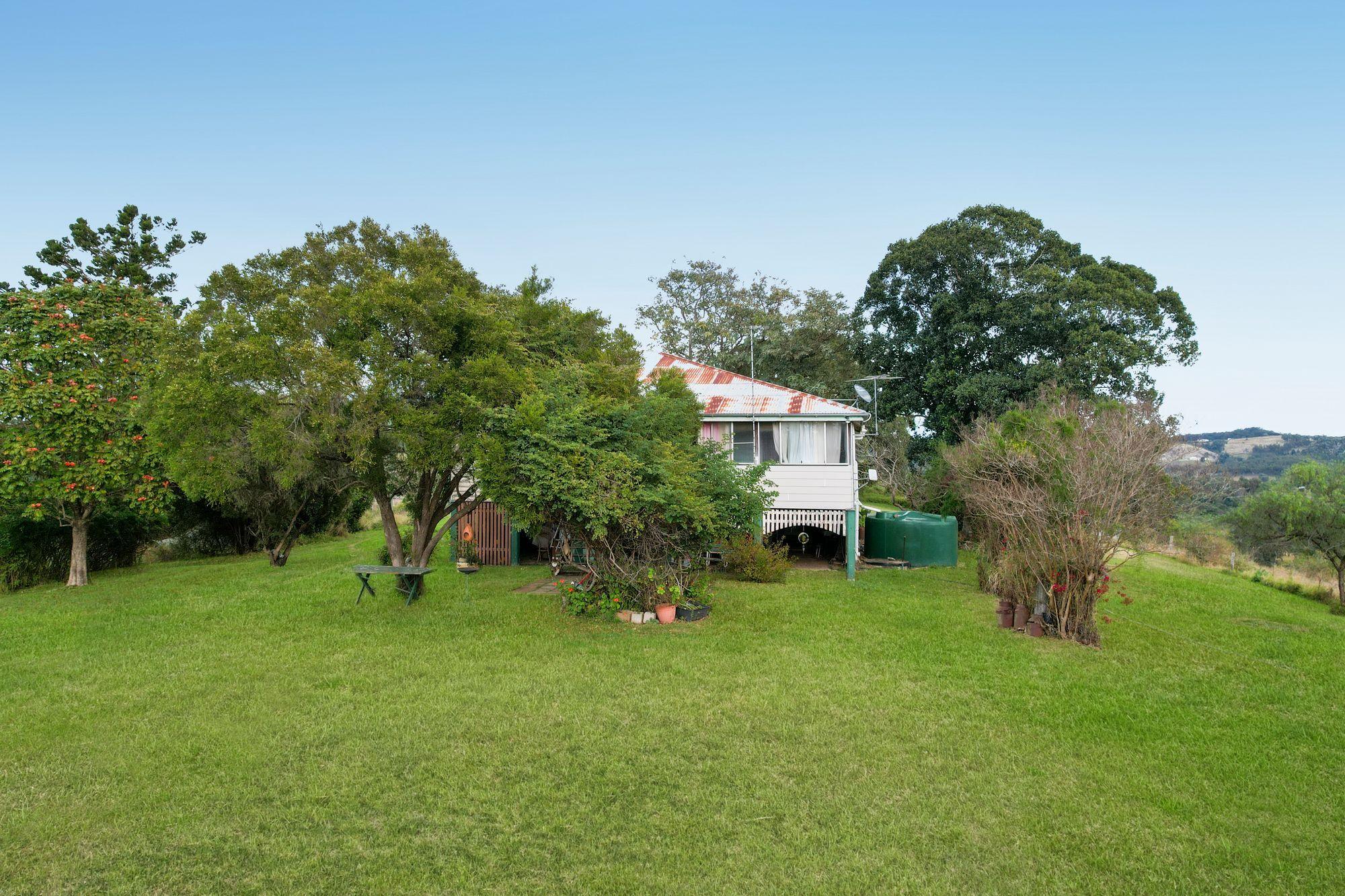 Tallegalla Hilltop Rural Retreat