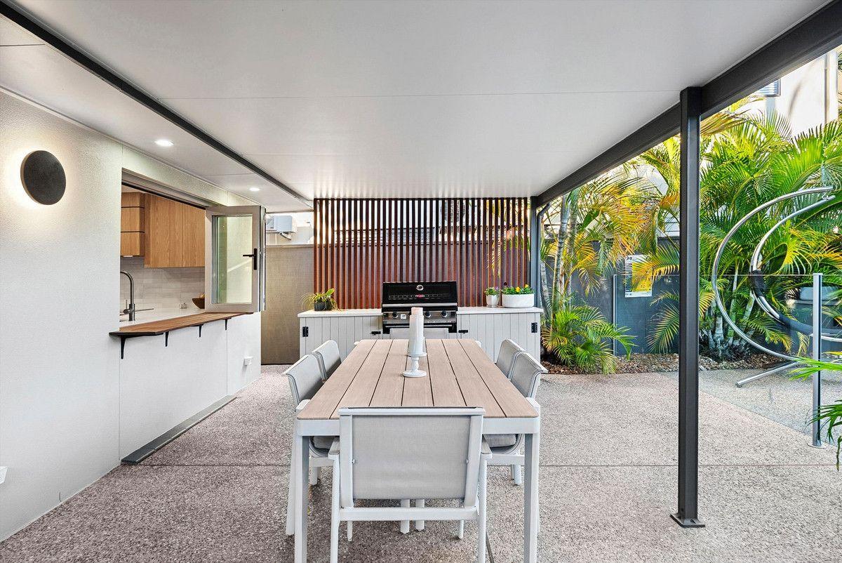 House for Rent: Miami, QLD 4220, QLD, 4220