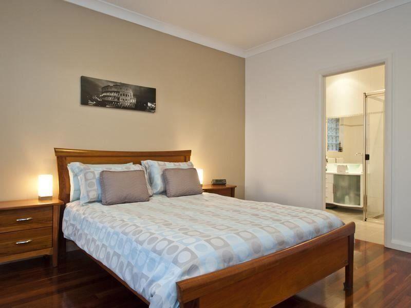 78 Elizabeth Crescent, HALLETT COVE, SA 5158 - House for Rent - harcourts.net