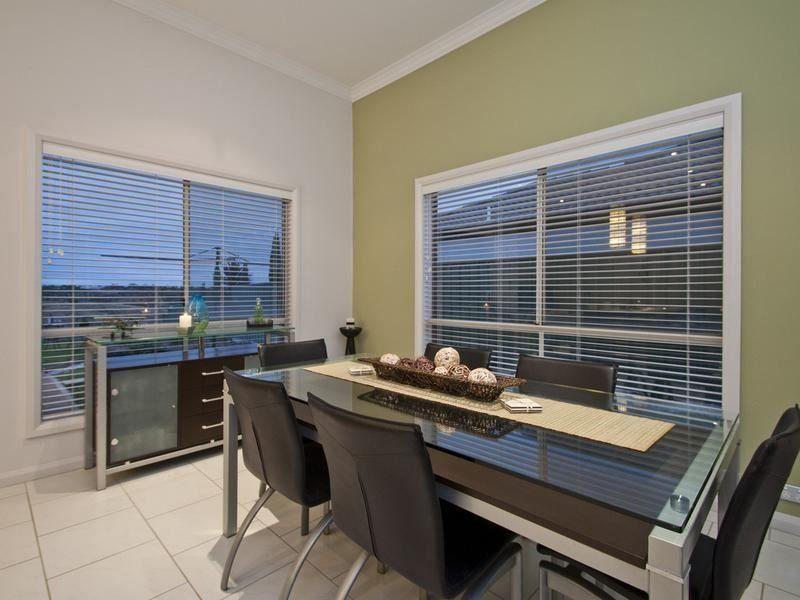 78 Elizabeth Crescent, HALLETT COVE, SA 5158 - House for Rent - harcourts.net