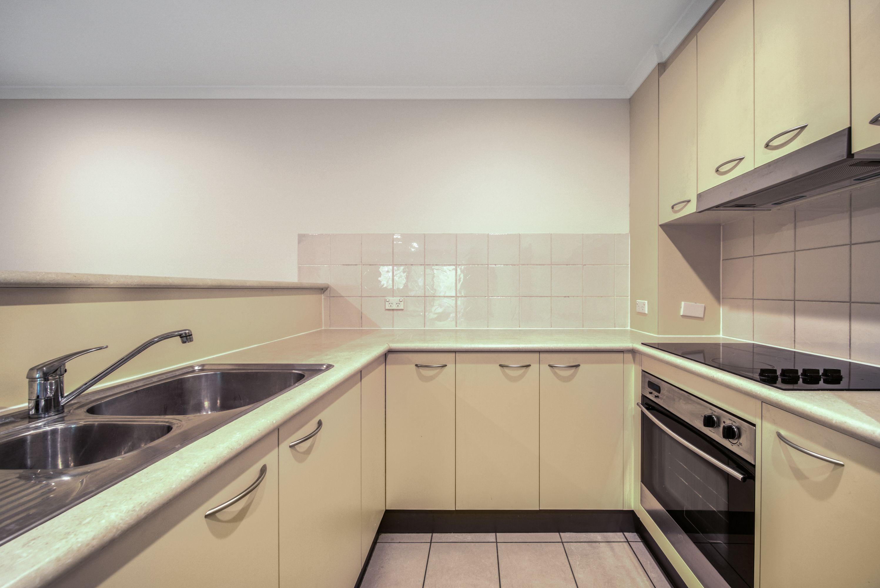 EASY INNER NORTH LIVING!