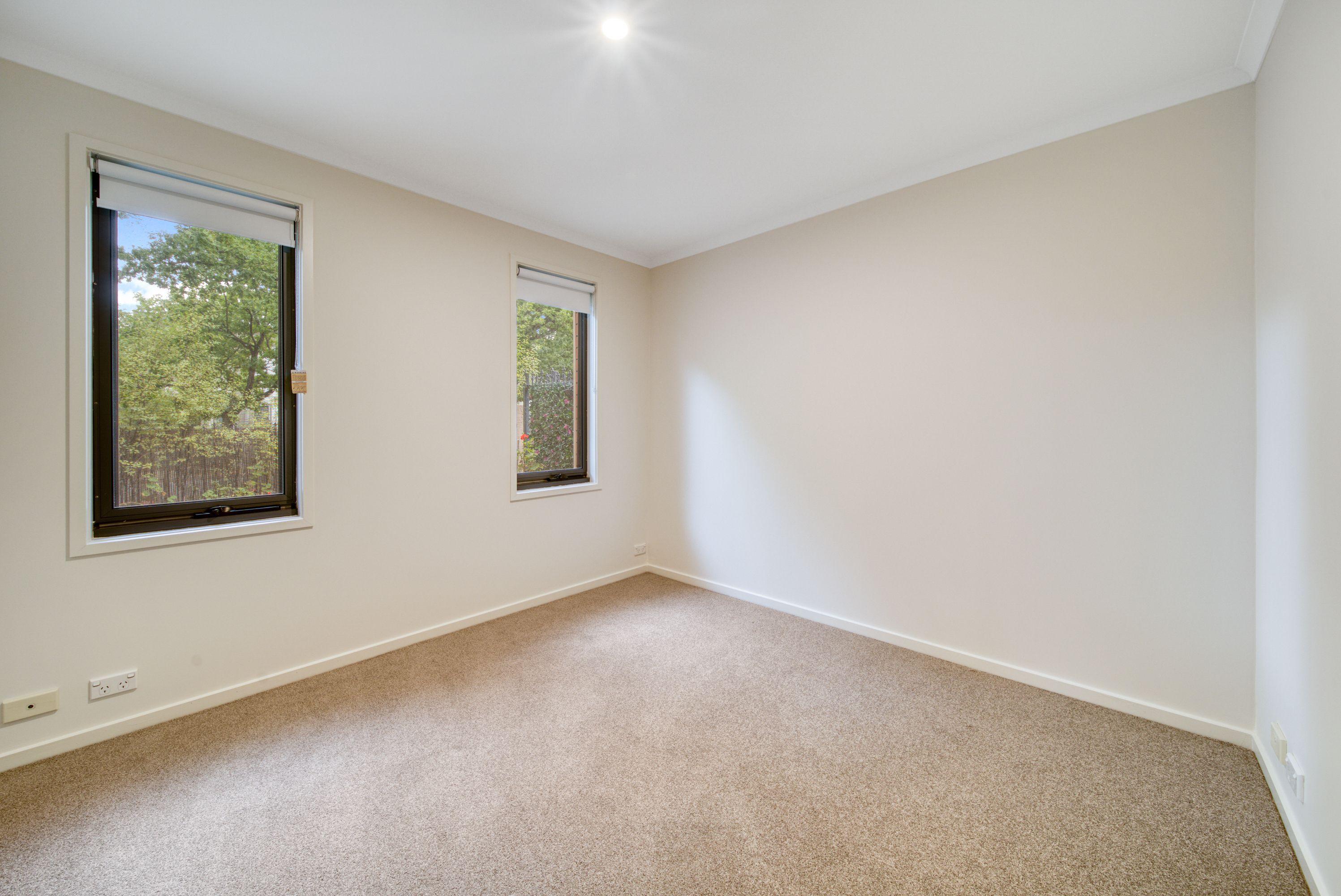 EASY INNER NORTH LIVING!