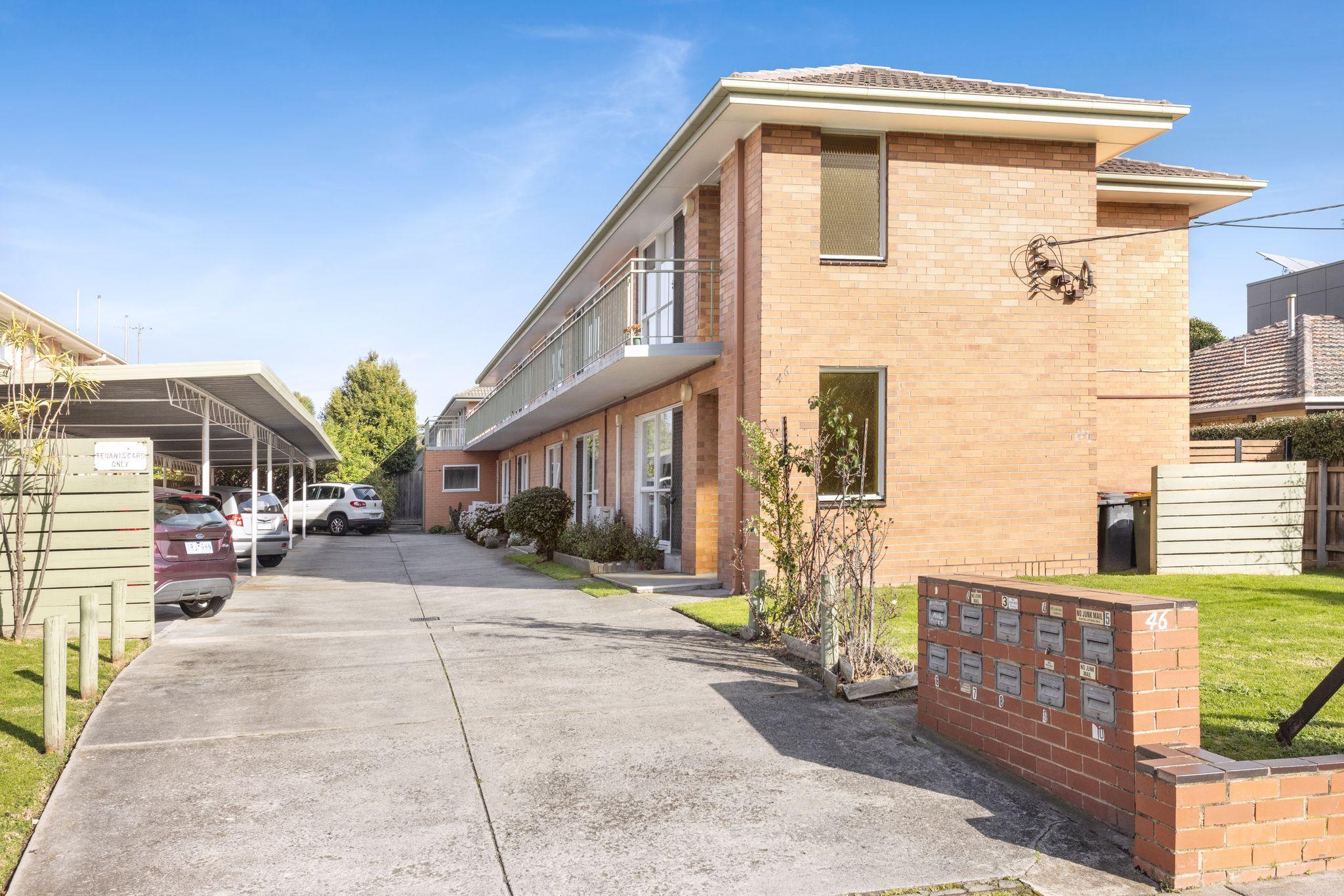 Prop-GPT: Apartment: VIC Carnegie, VIC 3163 Home For Rent