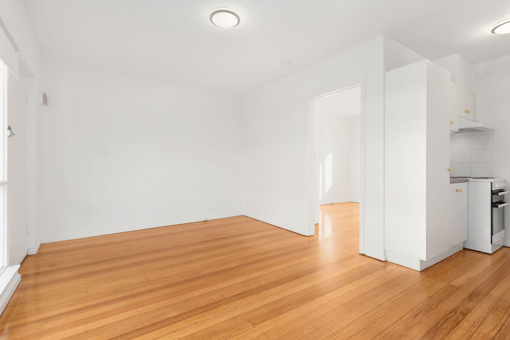 Apartment for Rent: Carnegie, VIC 3163, VIC, 3163