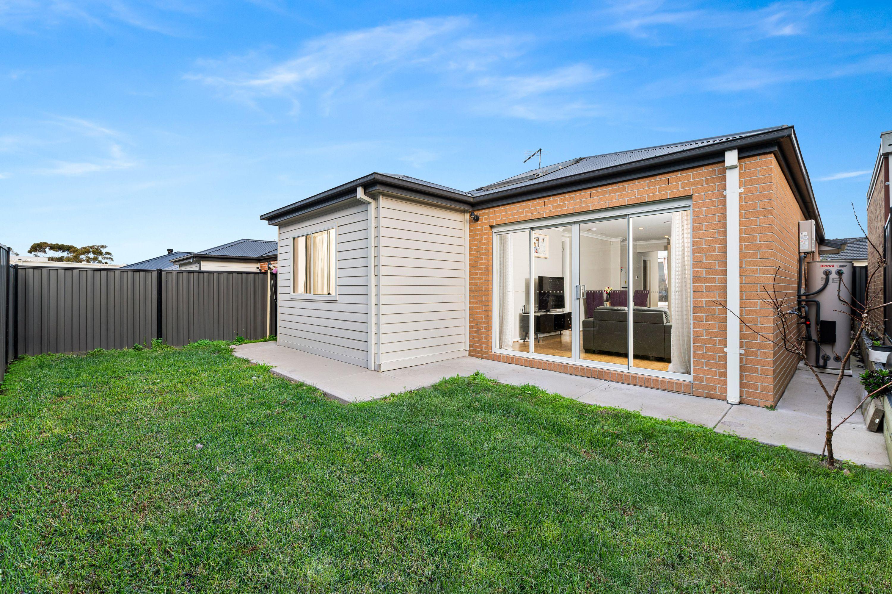 House for Rent: Craigieburn, VIC 3064, VIC, 3064