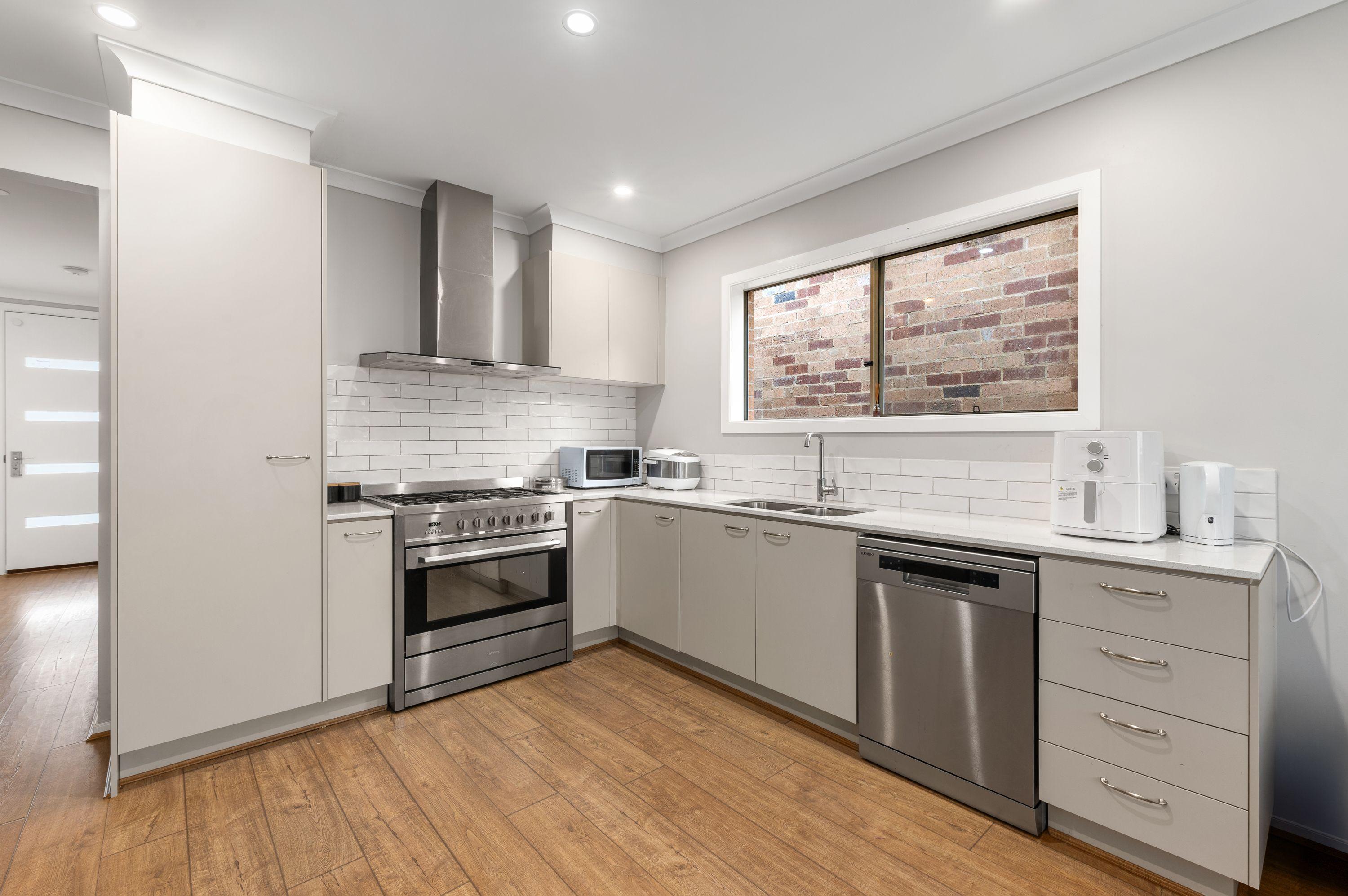 House for Rent: Craigieburn, VIC 3064, VIC, 3064