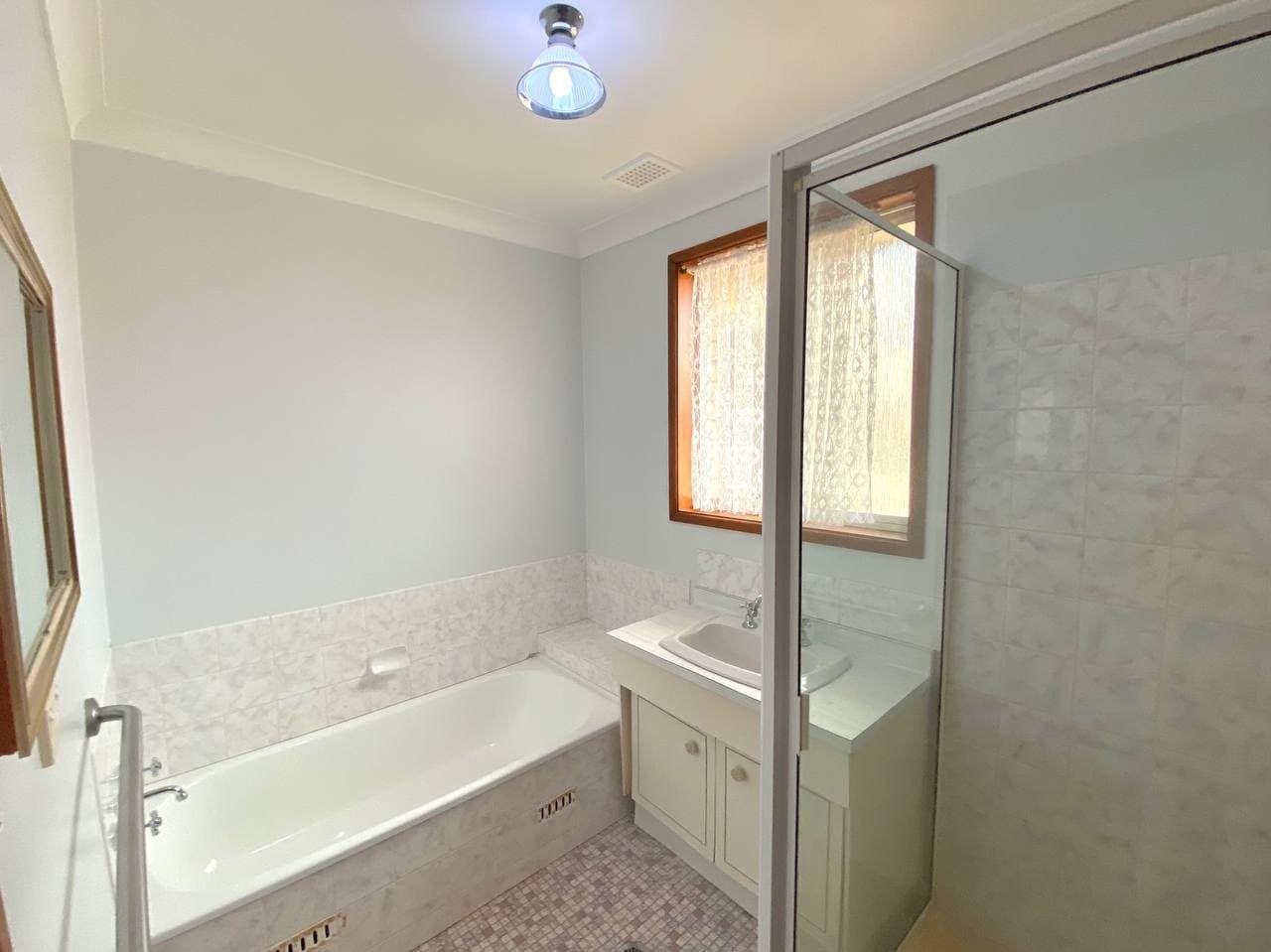 House for Rent: Parkes, NSW 2870, NSW, 2870