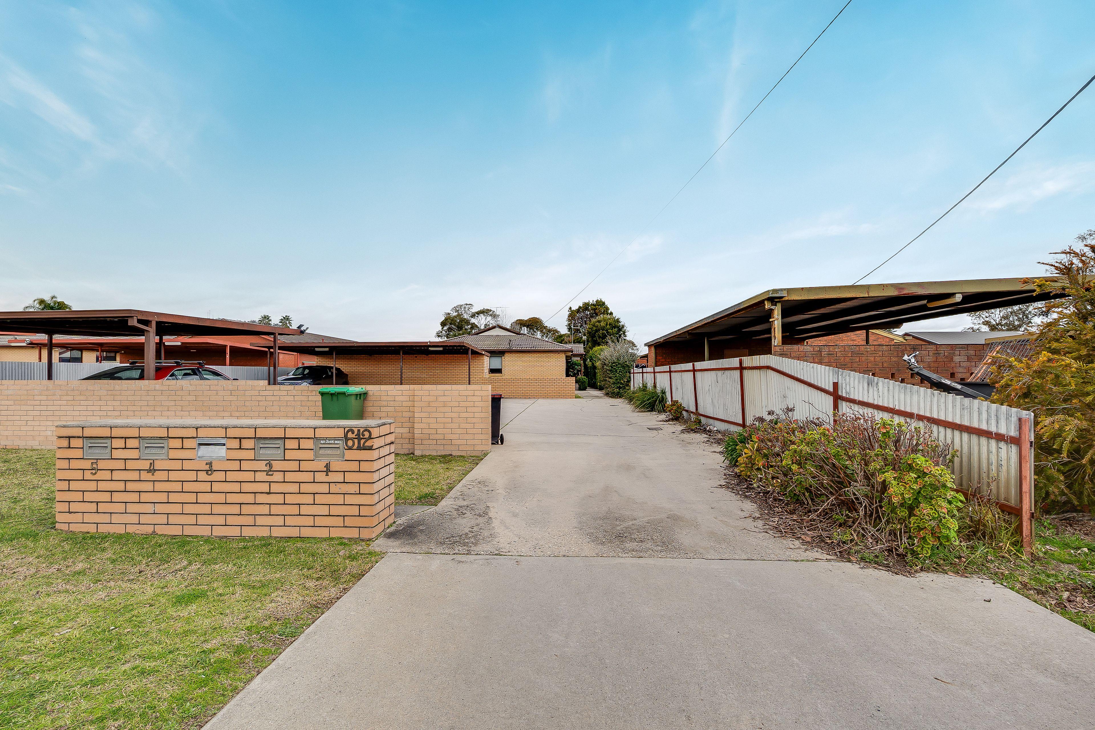 House for Rent: Lavington, NSW 2641, NSW, 2641