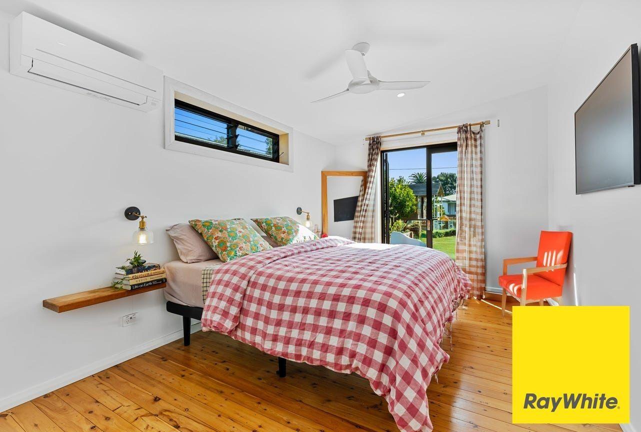 House for Rent: Lake Conjola, NSW 2539, NSW, 2539