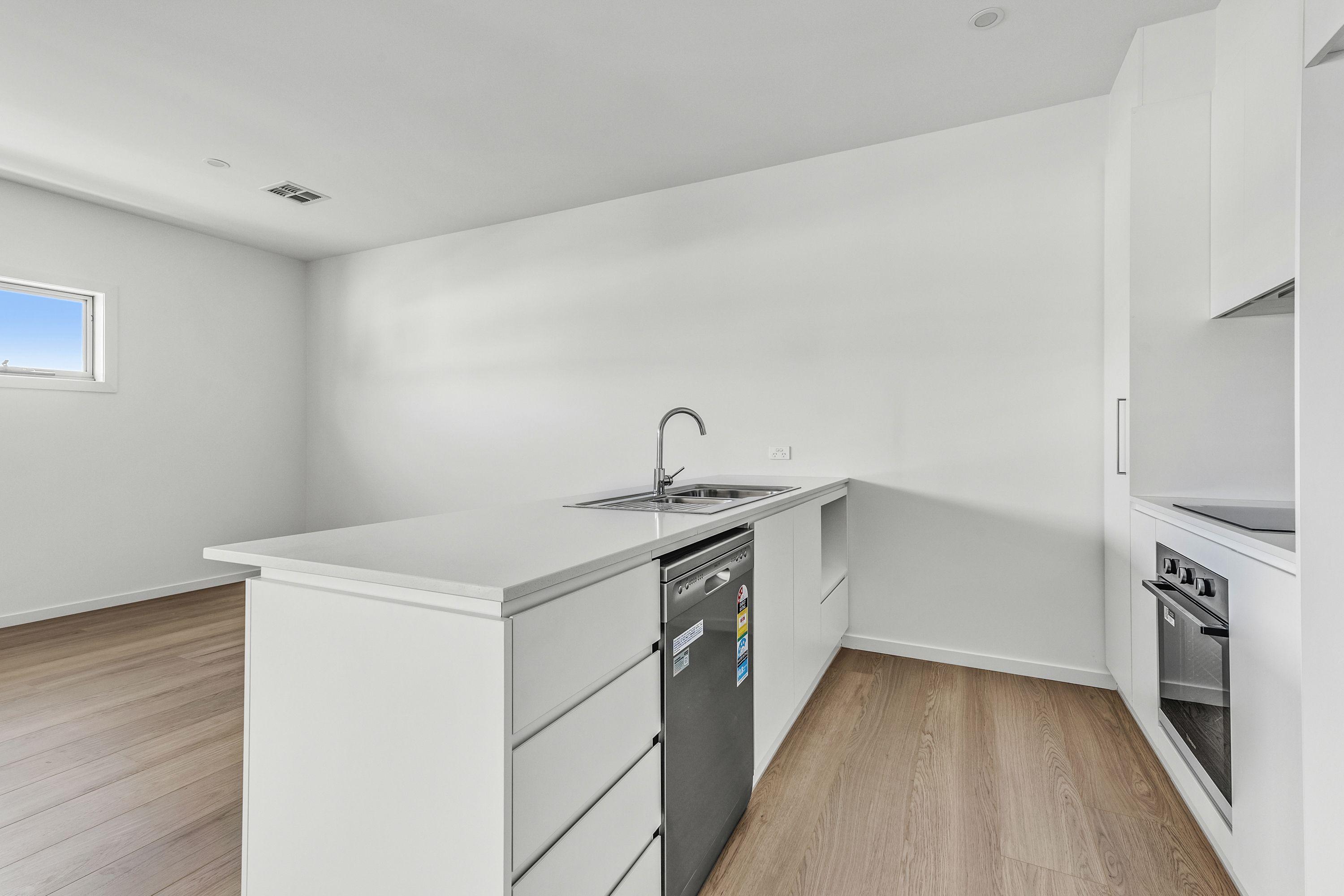 Apartment for Rent: Crestwood, NSW 2620, NSW, 2620