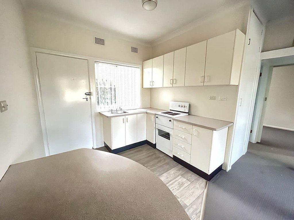 Unit for Rent: Parkes, NSW 2870, NSW, 2870