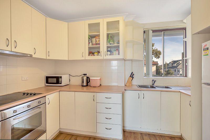 Prop-GPT: Apartment: NSW Kensington, NSW 2033 Home For Rent